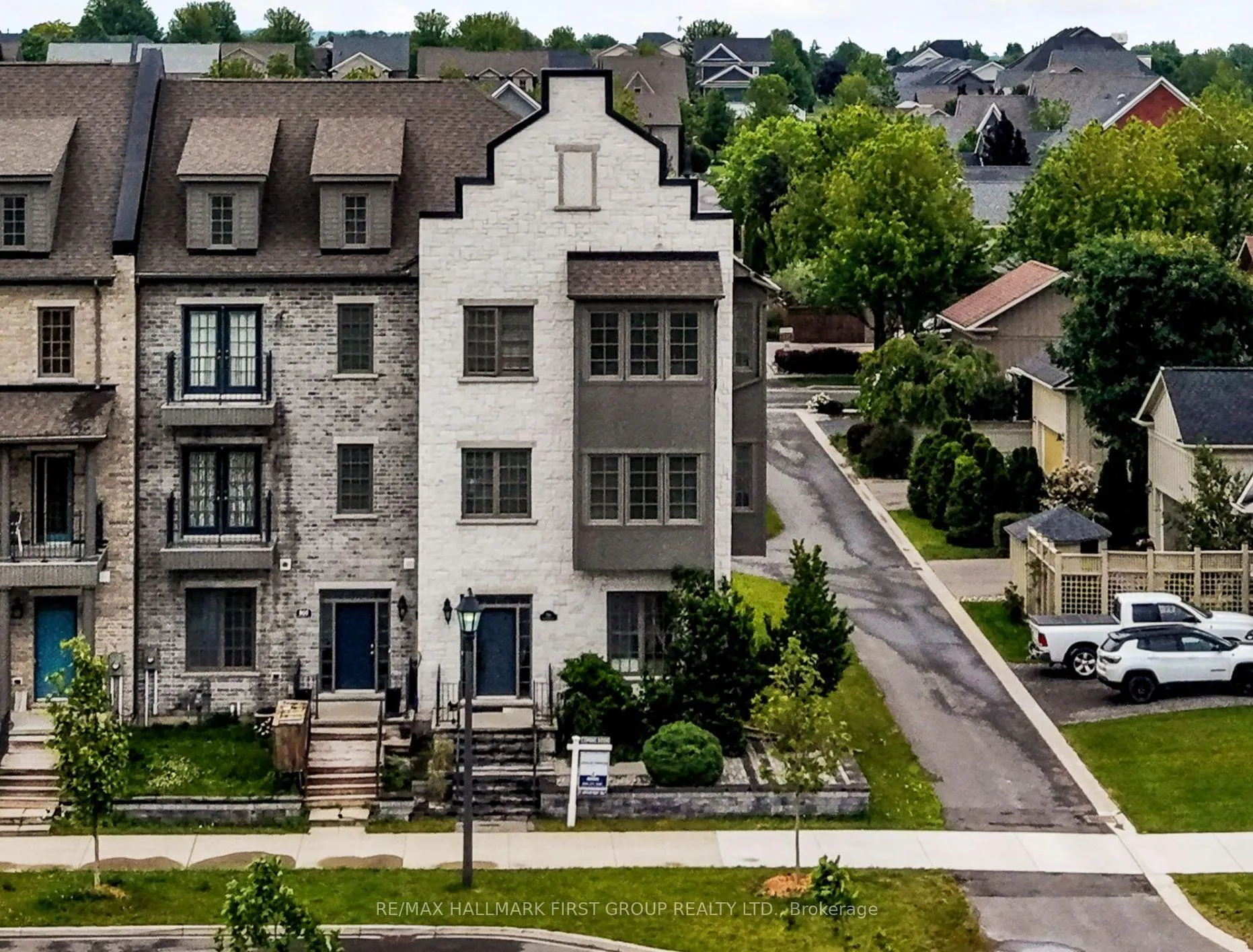 Photo 2 of 798 New Amherst Boulevard, Cobourg — HOMEH