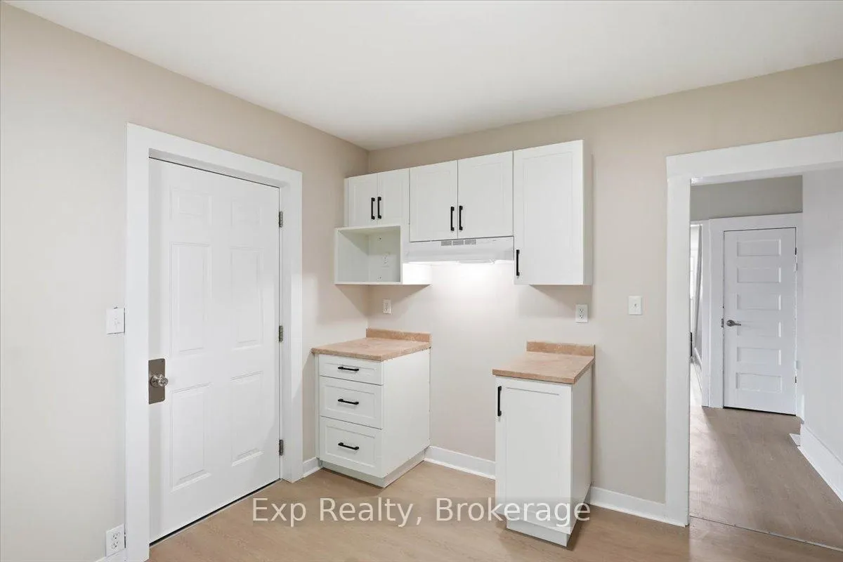 Photo 13 of 130-132 Macdonald Avenue, Belleville, Belleville Ward — HOMEH
