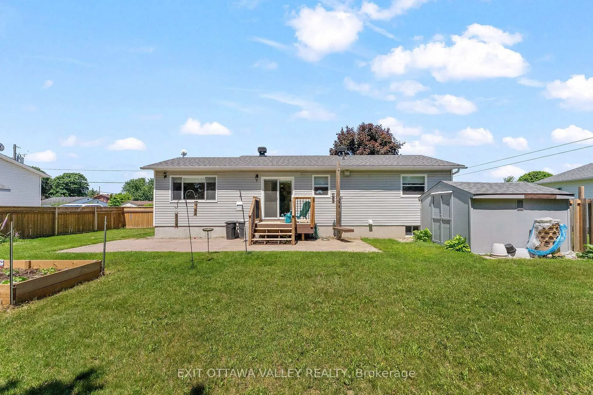 Photo 28 of 19 Vera Crescent, Whitewater Region, Beachburg — HOMEH