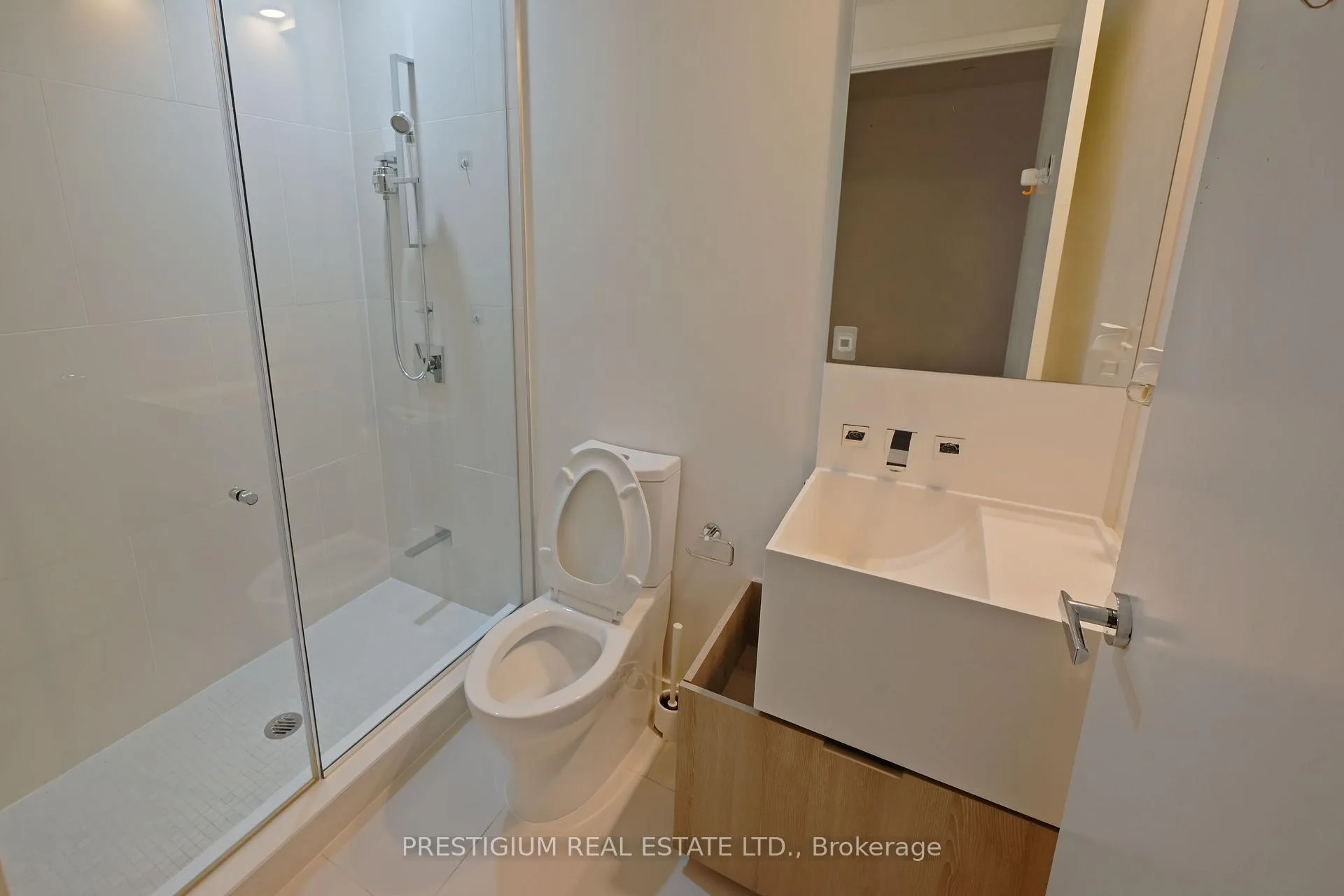 Photo 13 of Unit 2609, 1 Bloor Street E, Toronto, Church-Yonge Corridor — HOMEH