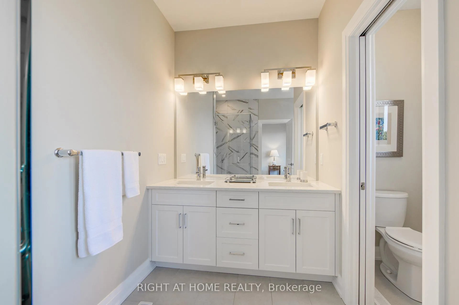 Photo 28 of 2043 Lockwood Crescent, Strathroy-Caradoc, Mount Brydges — HOMEH