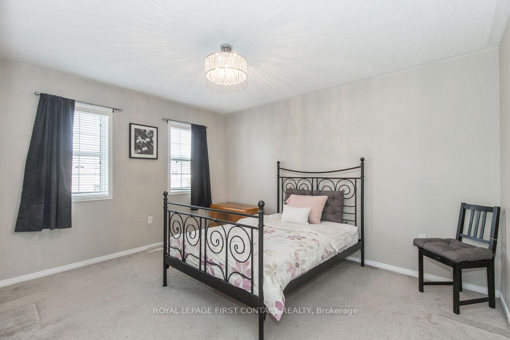 Photo 18 of 25 Truax Crescent, Essa, Angus — HOMEH