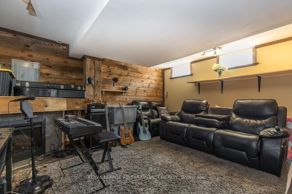 Photo 22 of 25 Truax Crescent, Essa, Angus — HOMEH