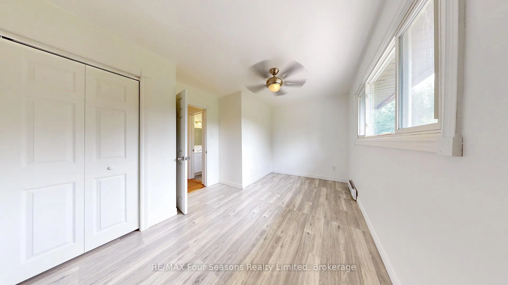 Photo 22 of 2133 Klondike Park Road, Wasaga Beach — HOMEH