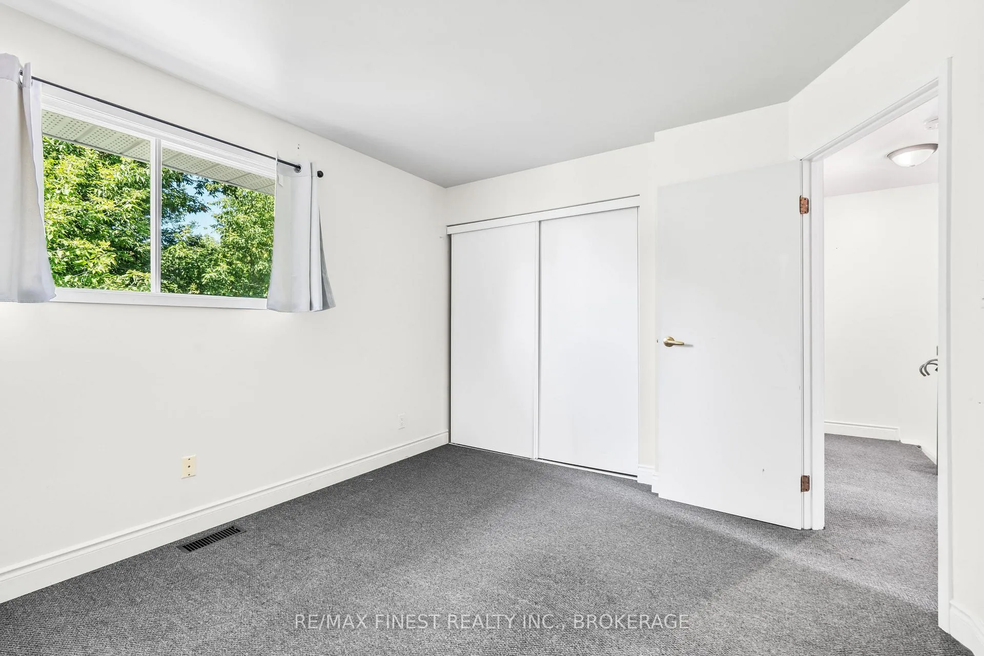 Photo 21 of 347 Kingsdale Avenue, Kingston, East Gardiners Rd — HOMEH