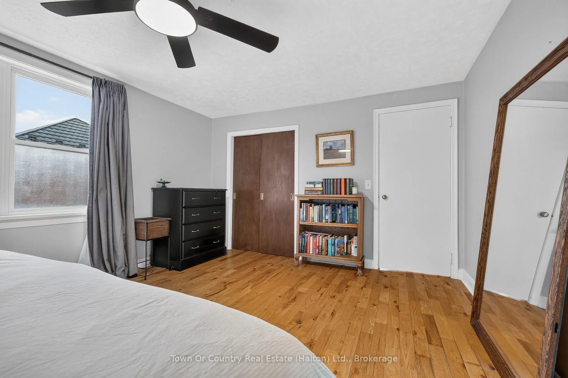 Photo 27 of 36 Willow Street N, Halton Hills, Acton — HOMEH