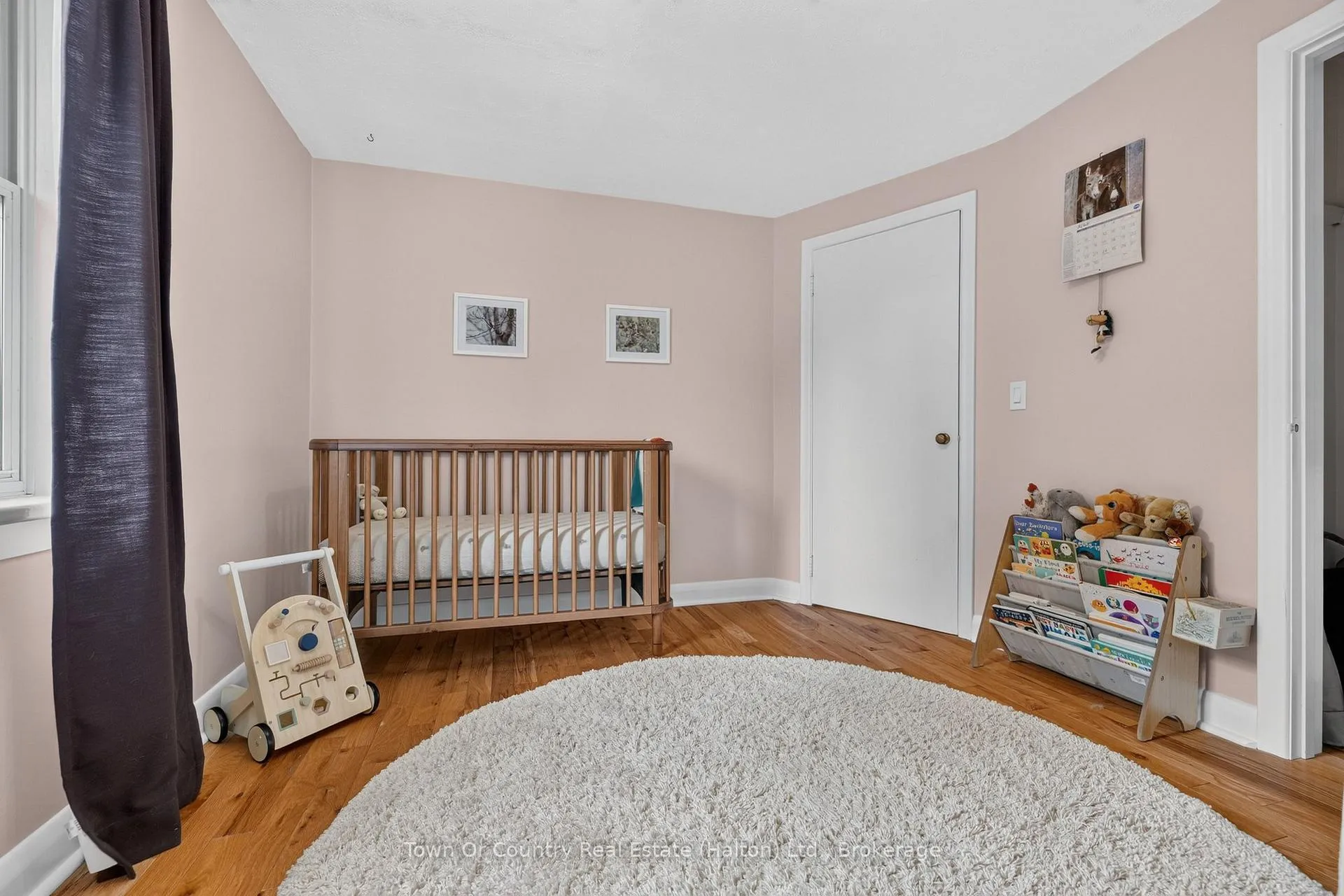 Photo 32 of 36 Willow Street N, Halton Hills, Acton — HOMEH