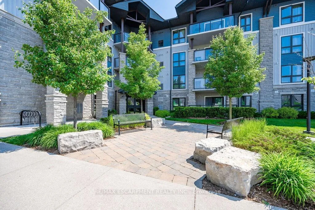 Photo 3 of Unit LL04, 50 Bryan Court, Kitchener, Grand River South — HOMEH