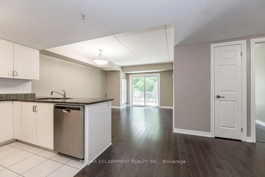 Photo 9 of Unit LL04, 50 Bryan Court, Kitchener, Grand River South — HOMEH