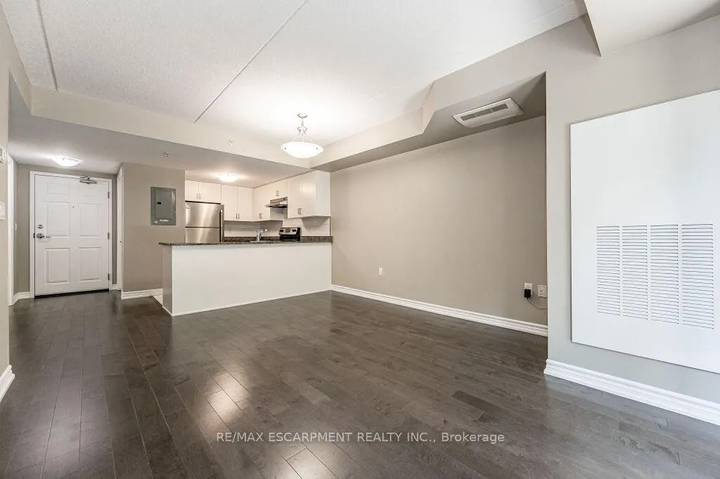 Photo 13 of Unit LL04, 50 Bryan Court, Kitchener, Grand River South — HOMEH