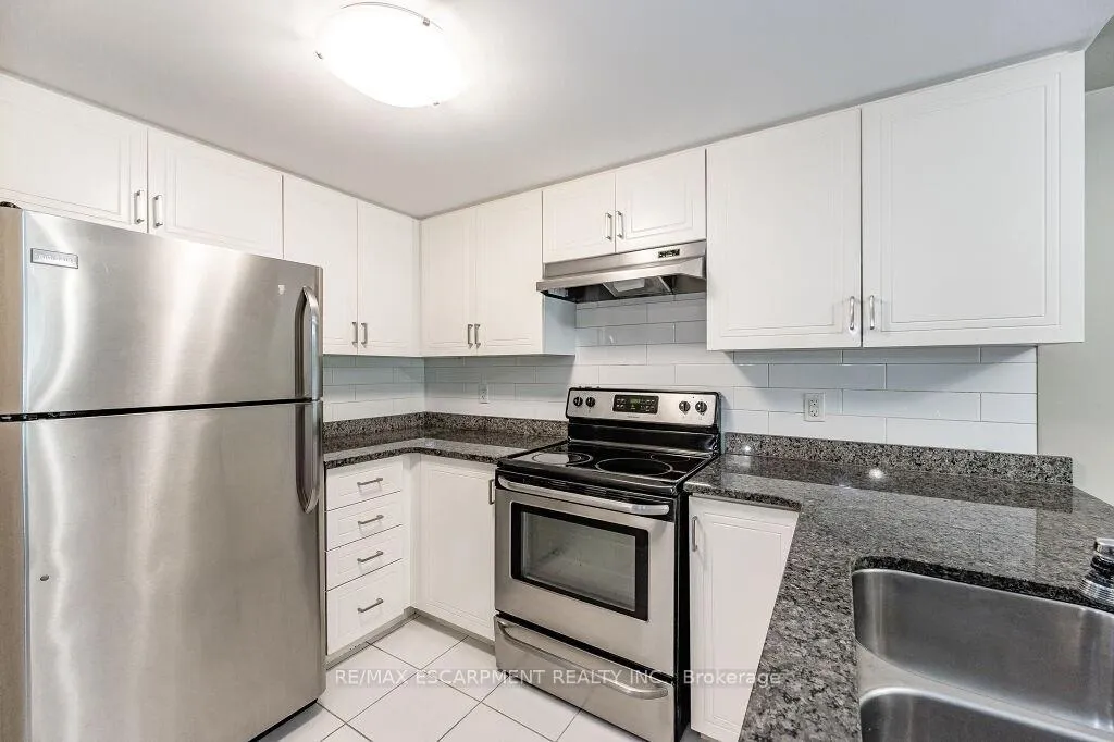 Photo 15 of Unit LL04, 50 Bryan Court, Kitchener, Grand River South — HOMEH