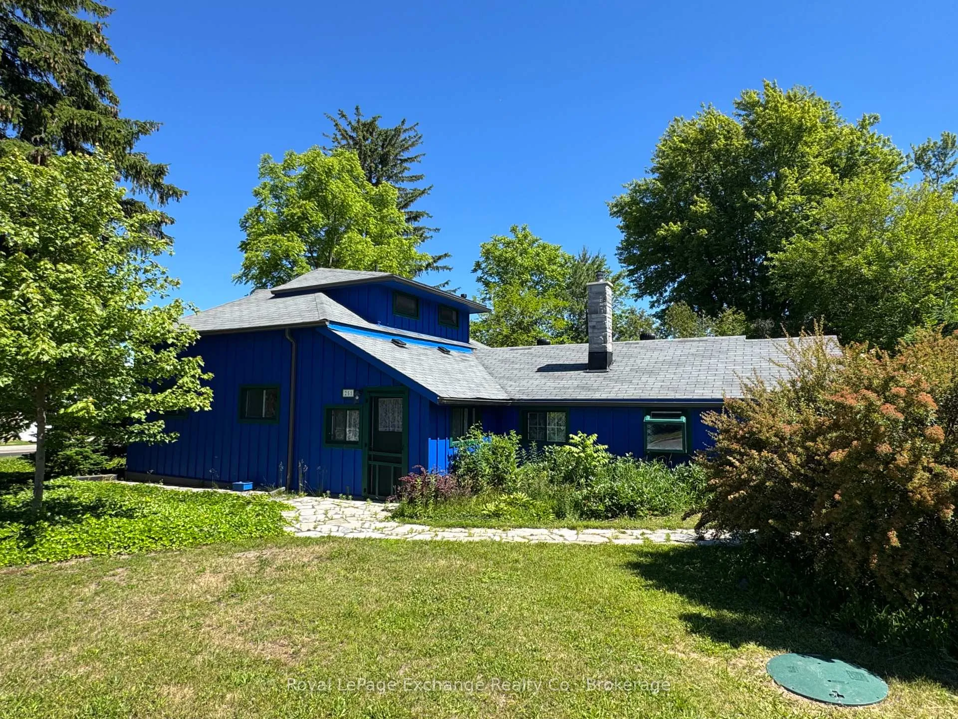Photo 3 of 251 St. Albert Street, Kincardine — HOMEH