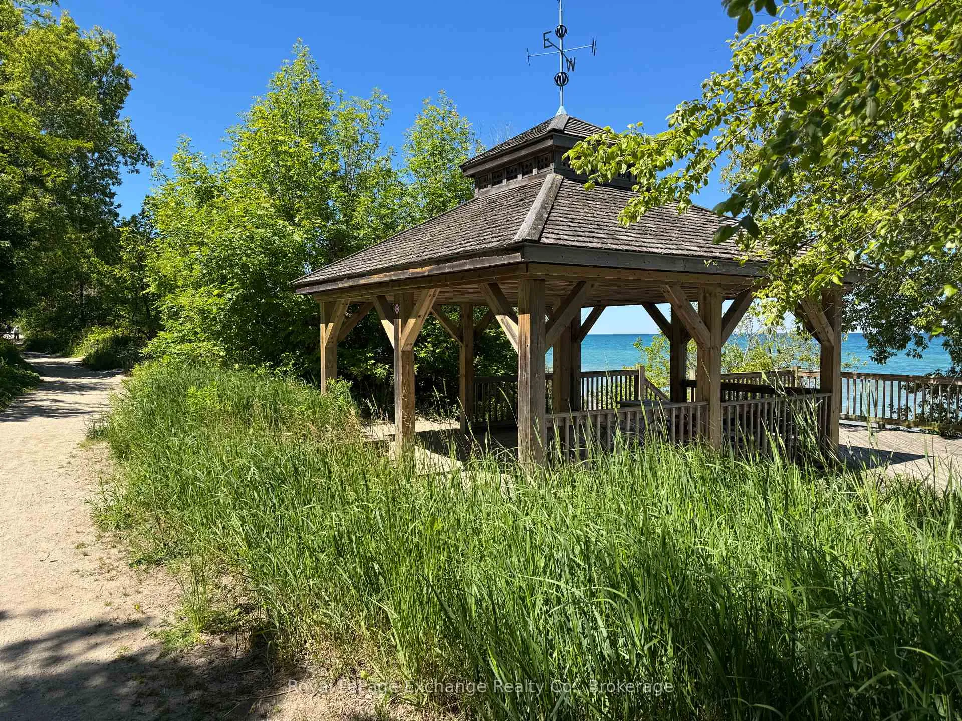 Photo 10 of 251 St. Albert Street, Kincardine — HOMEH