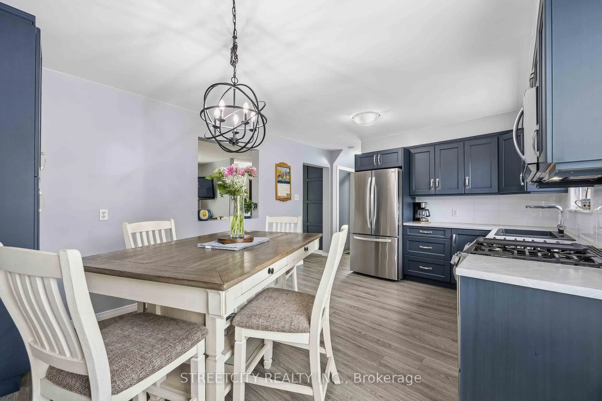 Photo 15 of 862 Montrose Street, Sarnia — HOMEH