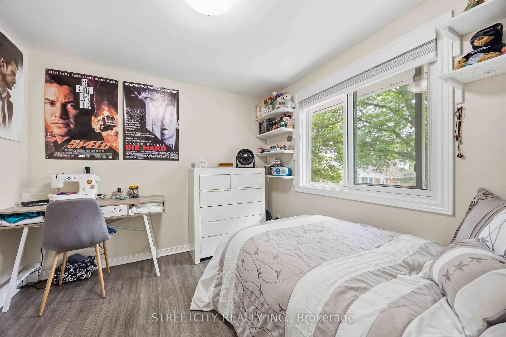 Photo 31 of 862 Montrose Street, Sarnia — HOMEH
