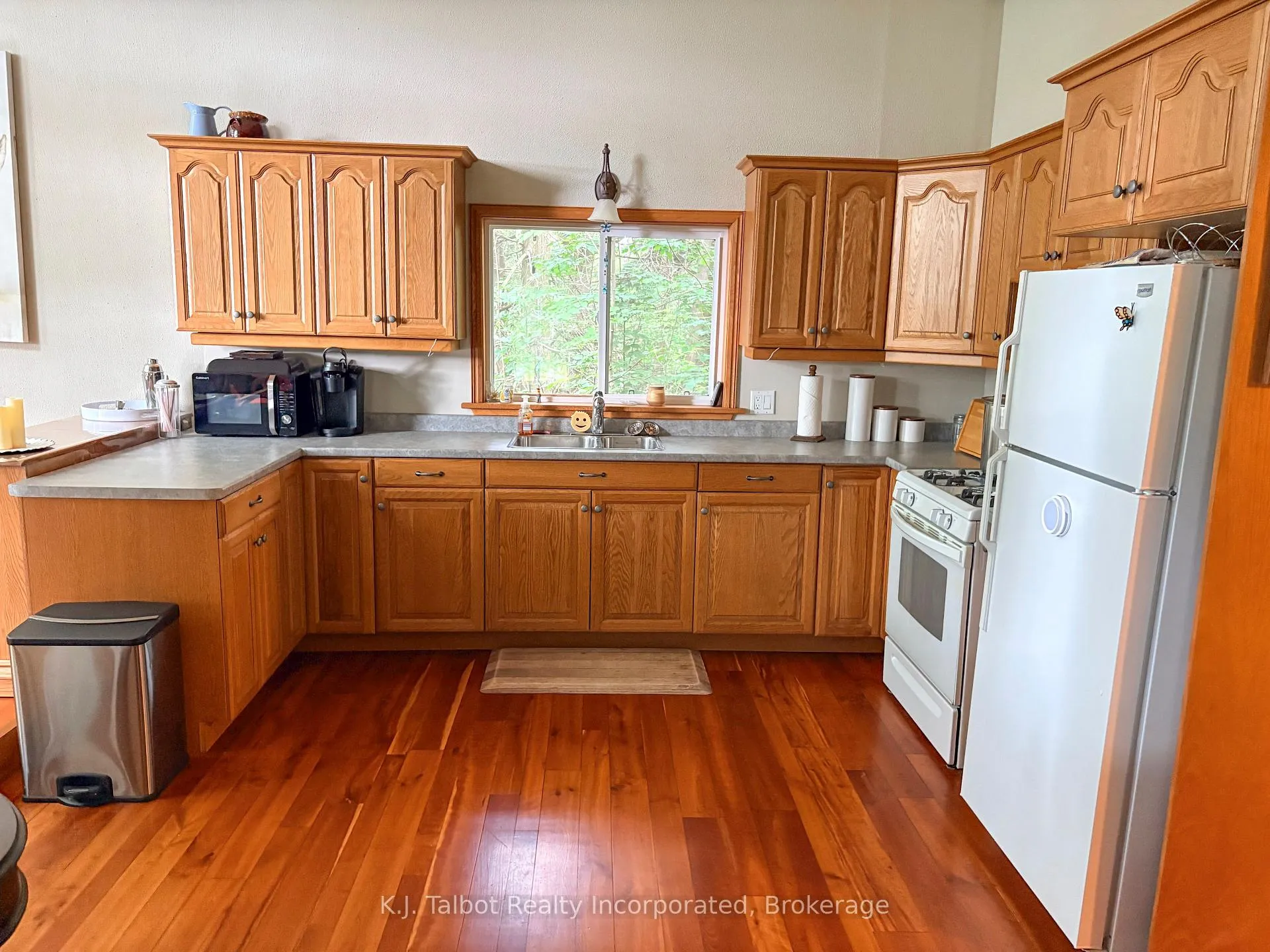 Photo 15 of 81001 Falls Road, Central Huron, Goderich — HOMEH