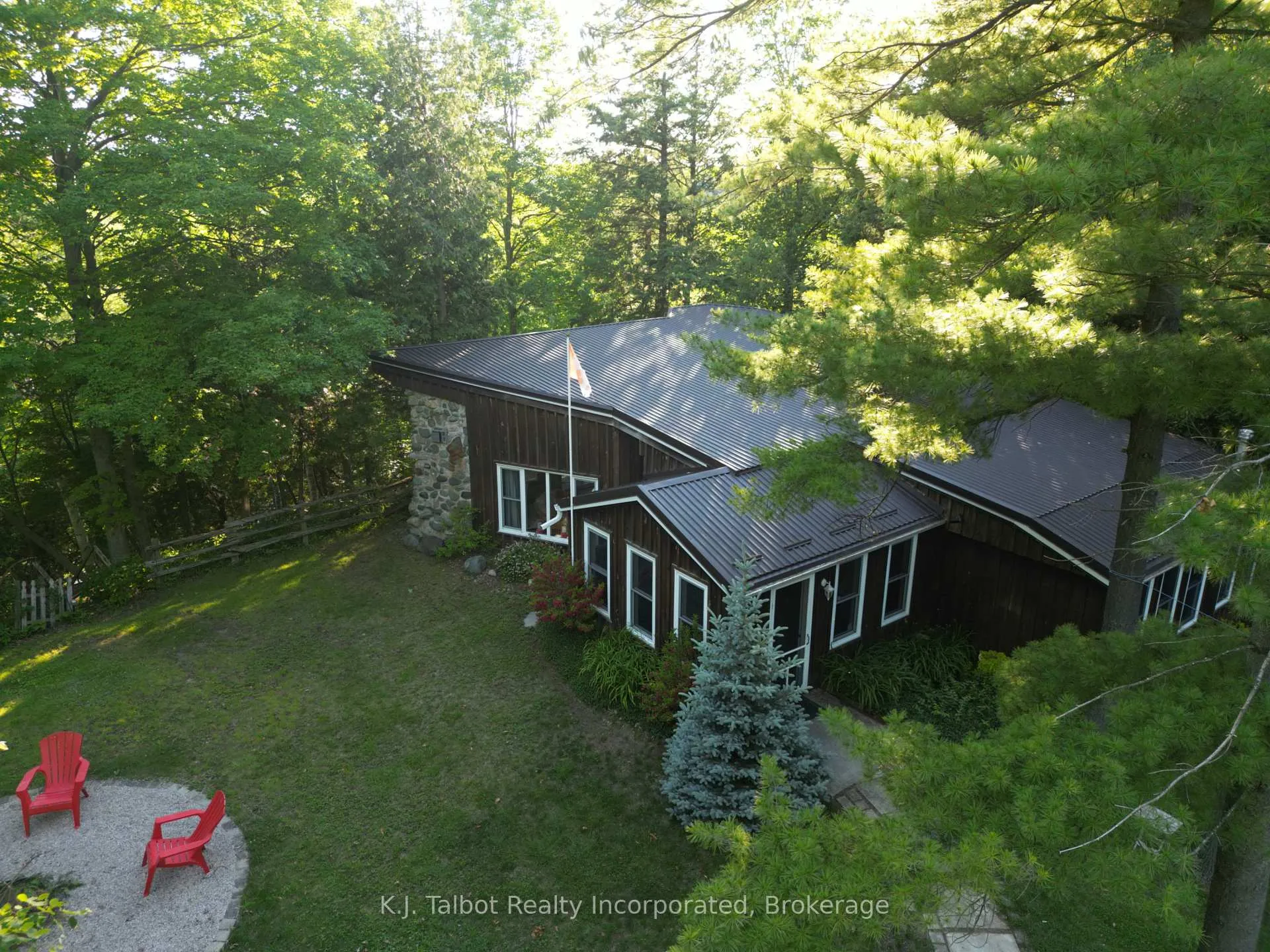 Photo 30 of 81001 Falls Road, Central Huron, Goderich — HOMEH