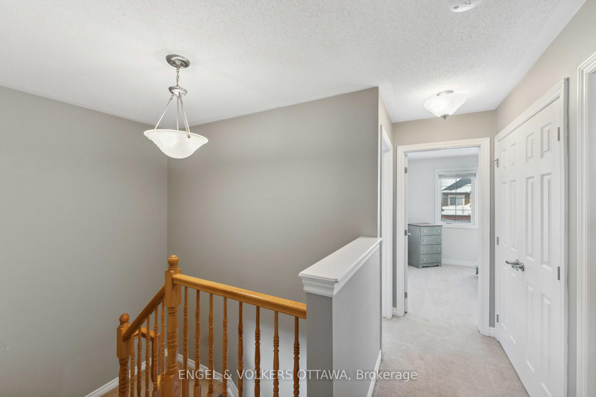 Photo 21 of 403 White Arctic Avenue, Ottawa, Barrhaven - Half Moon Bay — HOMEH