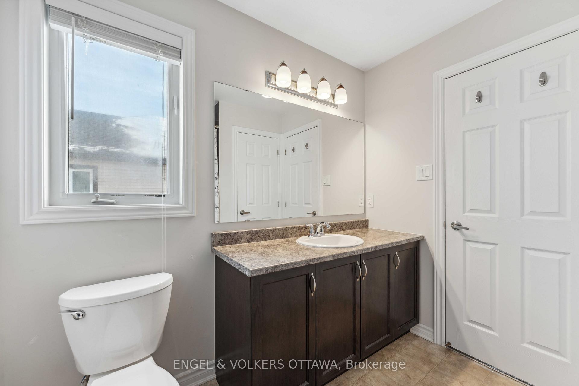 Photo 29 of 403 White Arctic Avenue, Ottawa, Barrhaven - Half Moon Bay — HOMEH