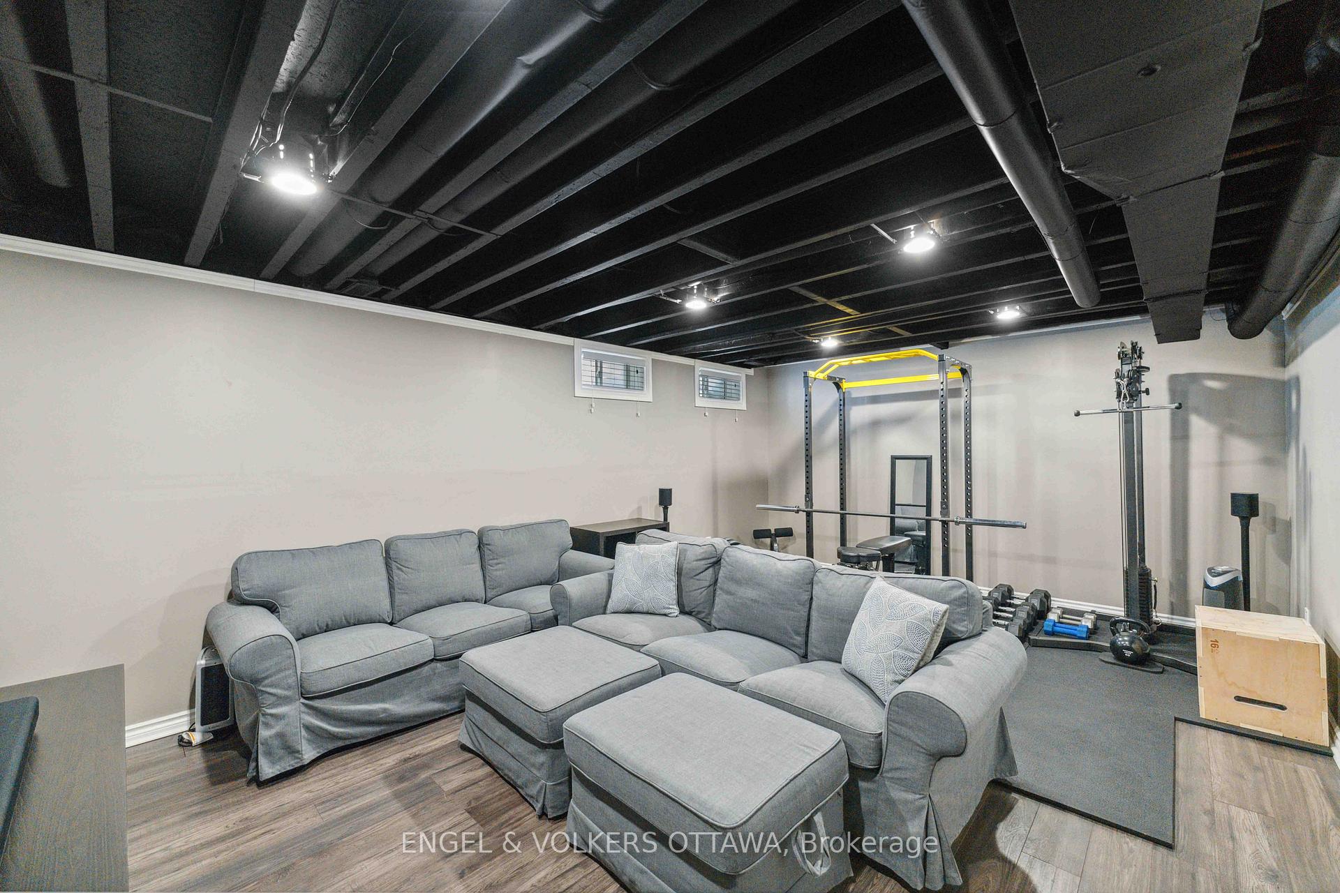 Photo 39 of 403 White Arctic Avenue, Ottawa, Barrhaven - Half Moon Bay — HOMEH