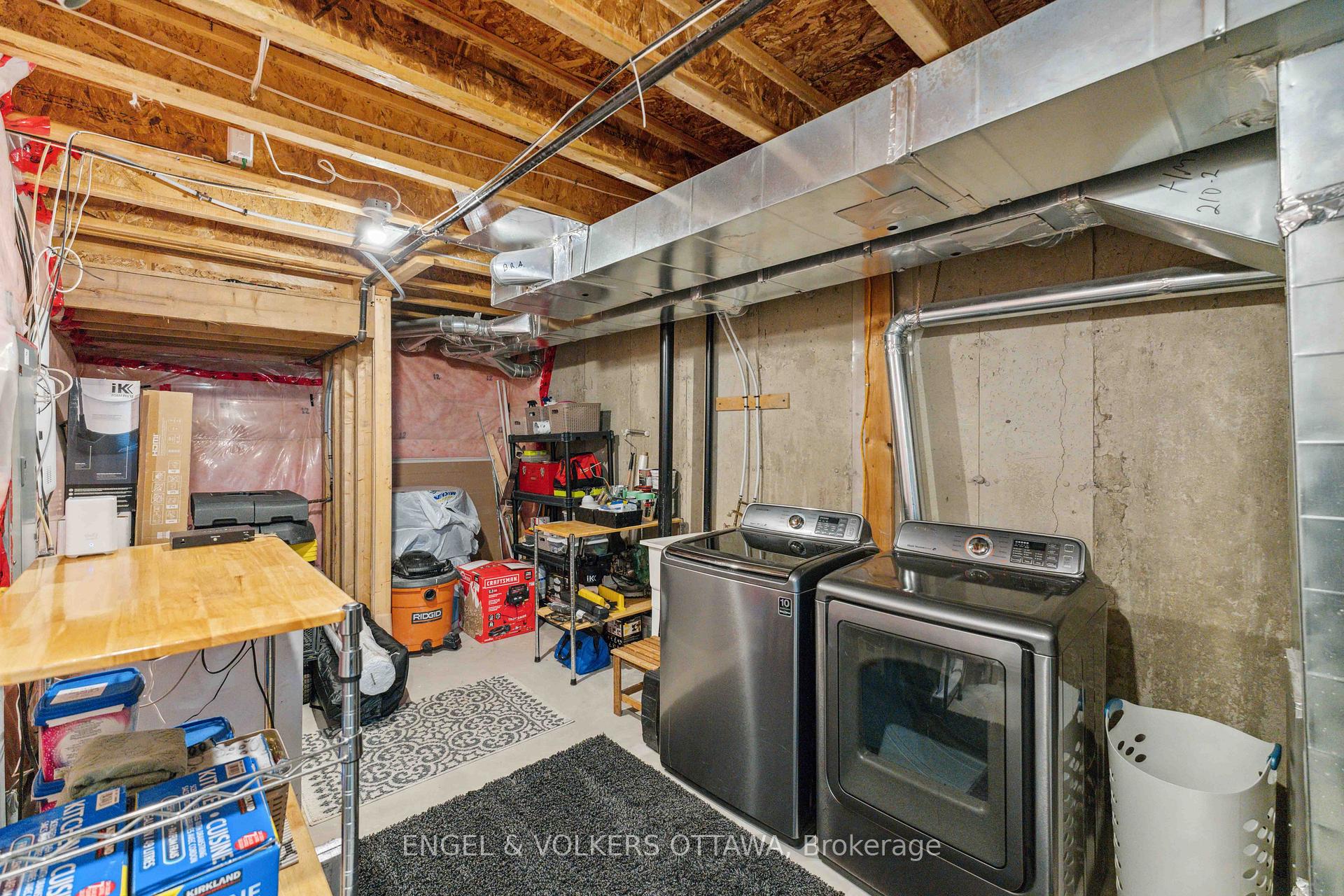 Photo 44 of 403 White Arctic Avenue, Ottawa, Barrhaven - Half Moon Bay — HOMEH