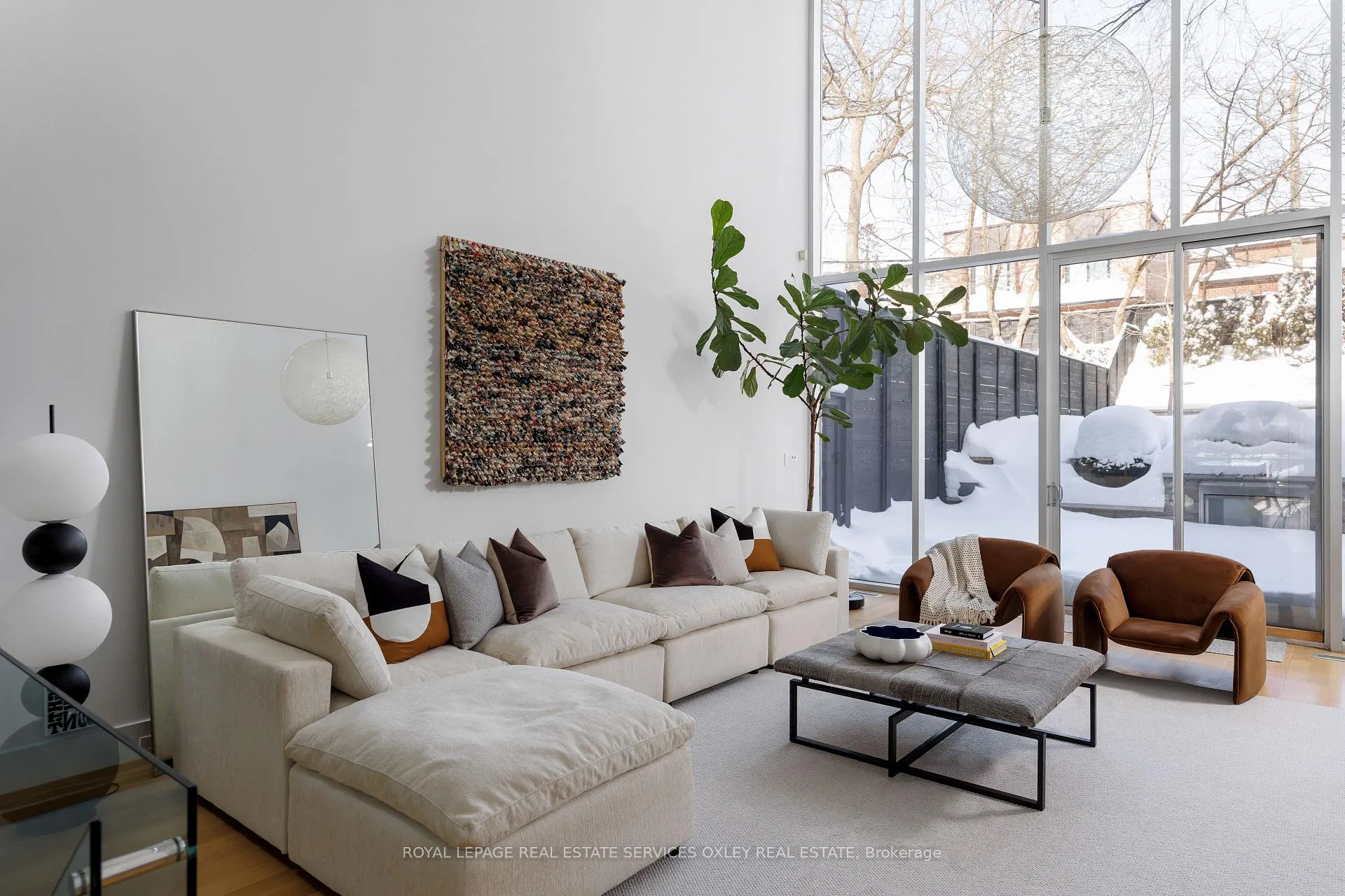 Photo 3 of 20A Woodlawn Avenue W, Toronto, Yonge-St. Clair — HOMEH