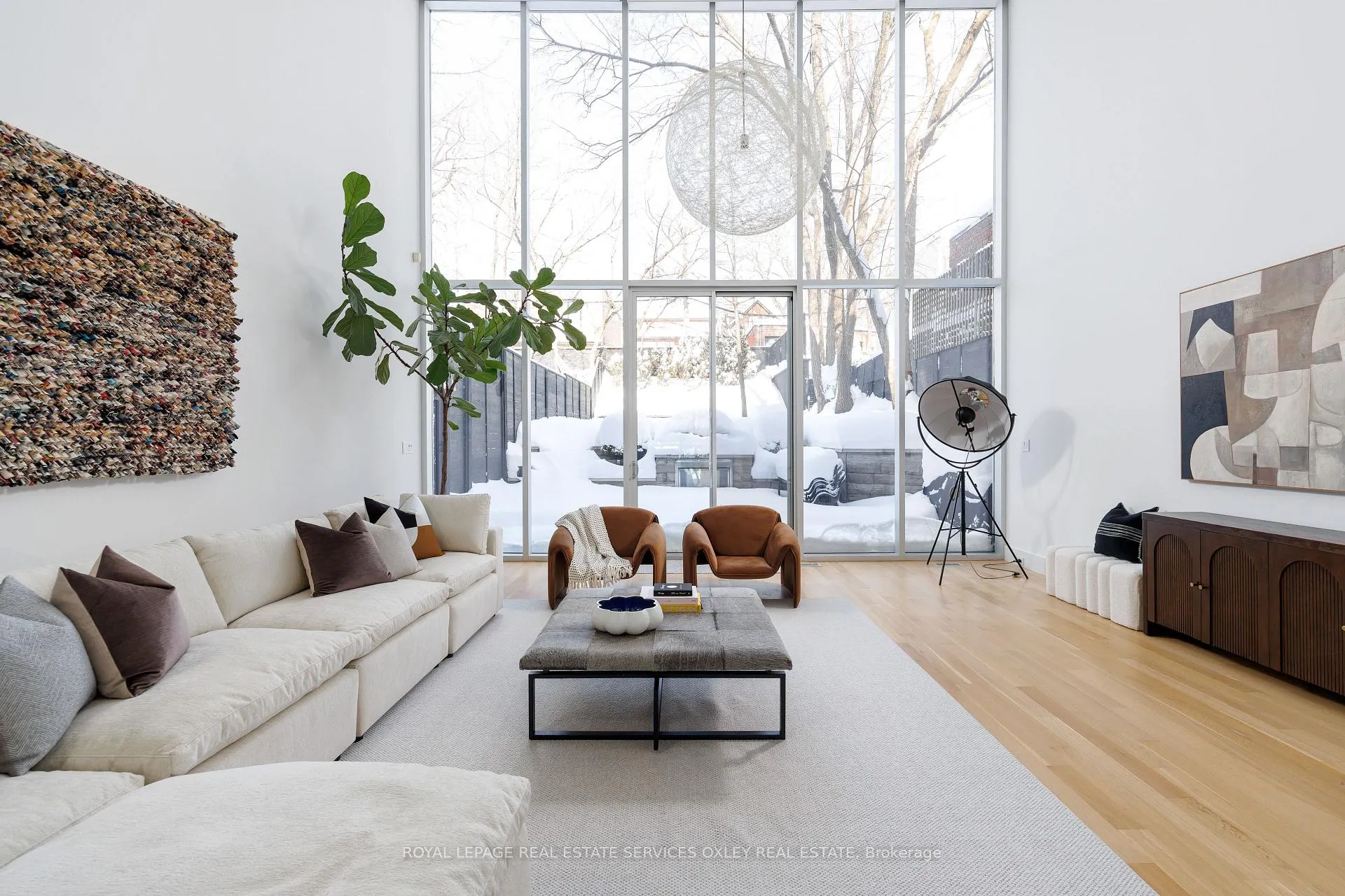 Photo 4 of 20A Woodlawn Avenue W, Toronto, Yonge-St. Clair — HOMEH