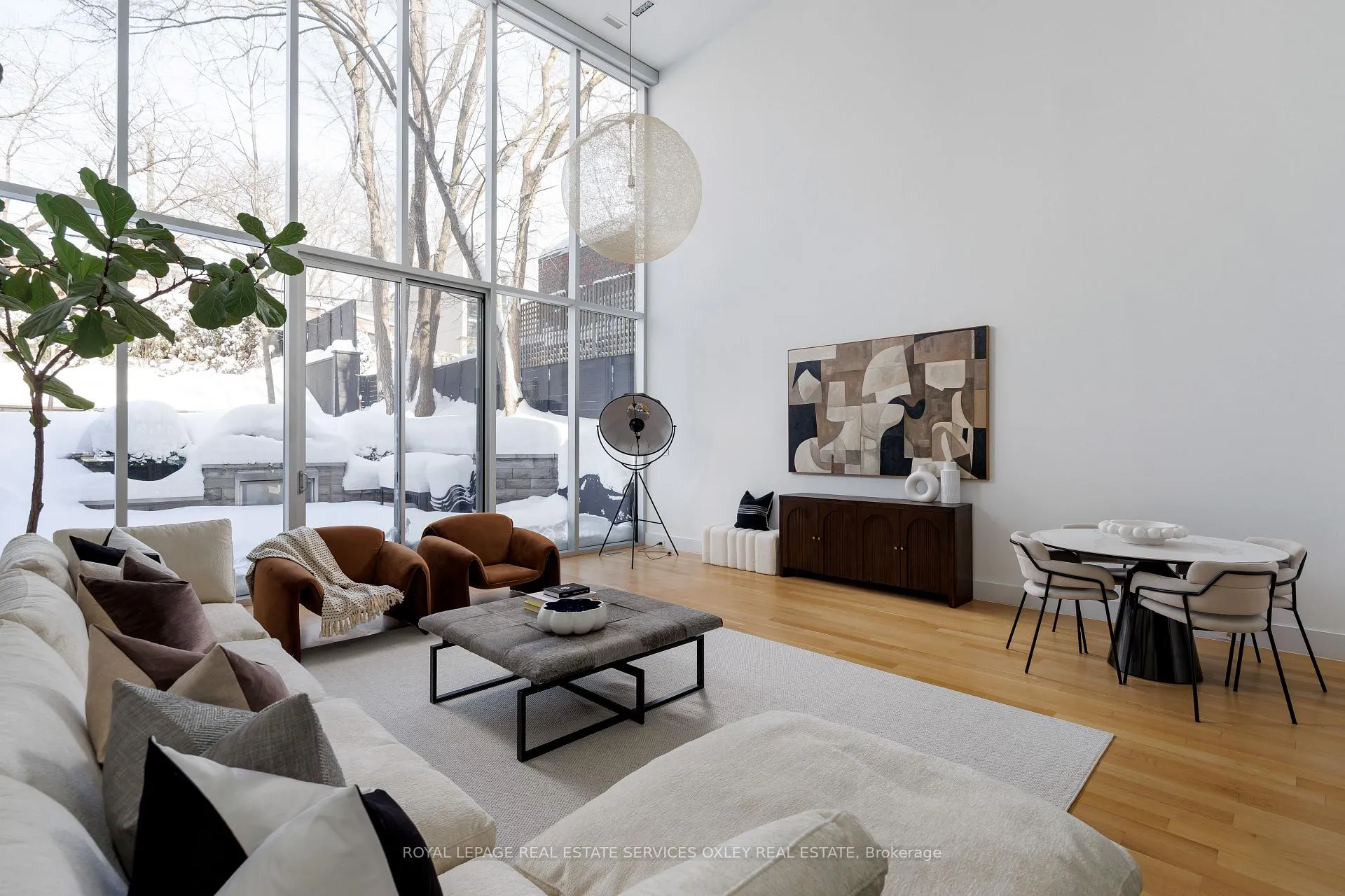 Photo 5 of 20A Woodlawn Avenue W, Toronto, Yonge-St. Clair — HOMEH