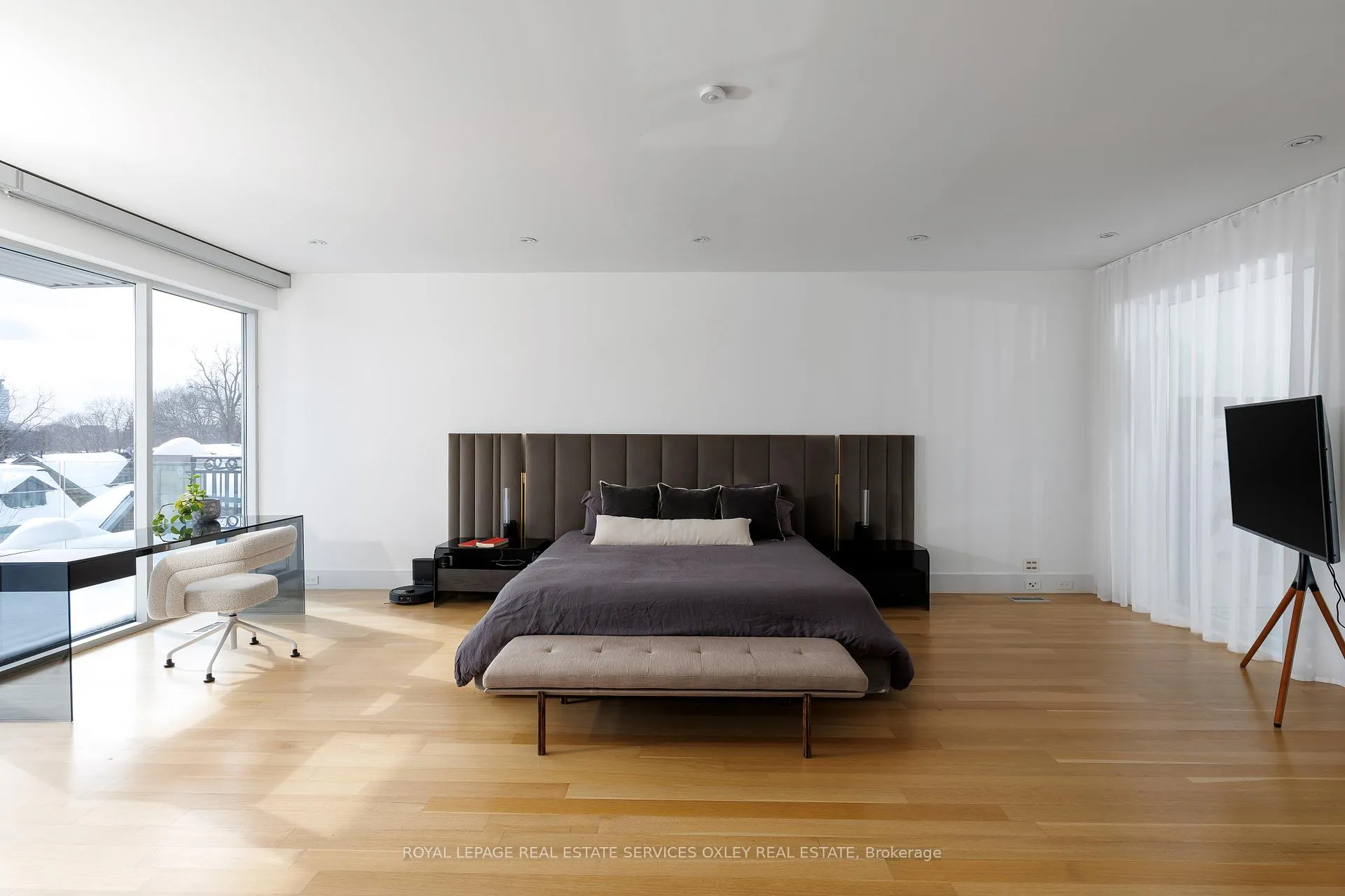 Photo 25 of 20A Woodlawn Avenue W, Toronto, Yonge-St. Clair — HOMEH