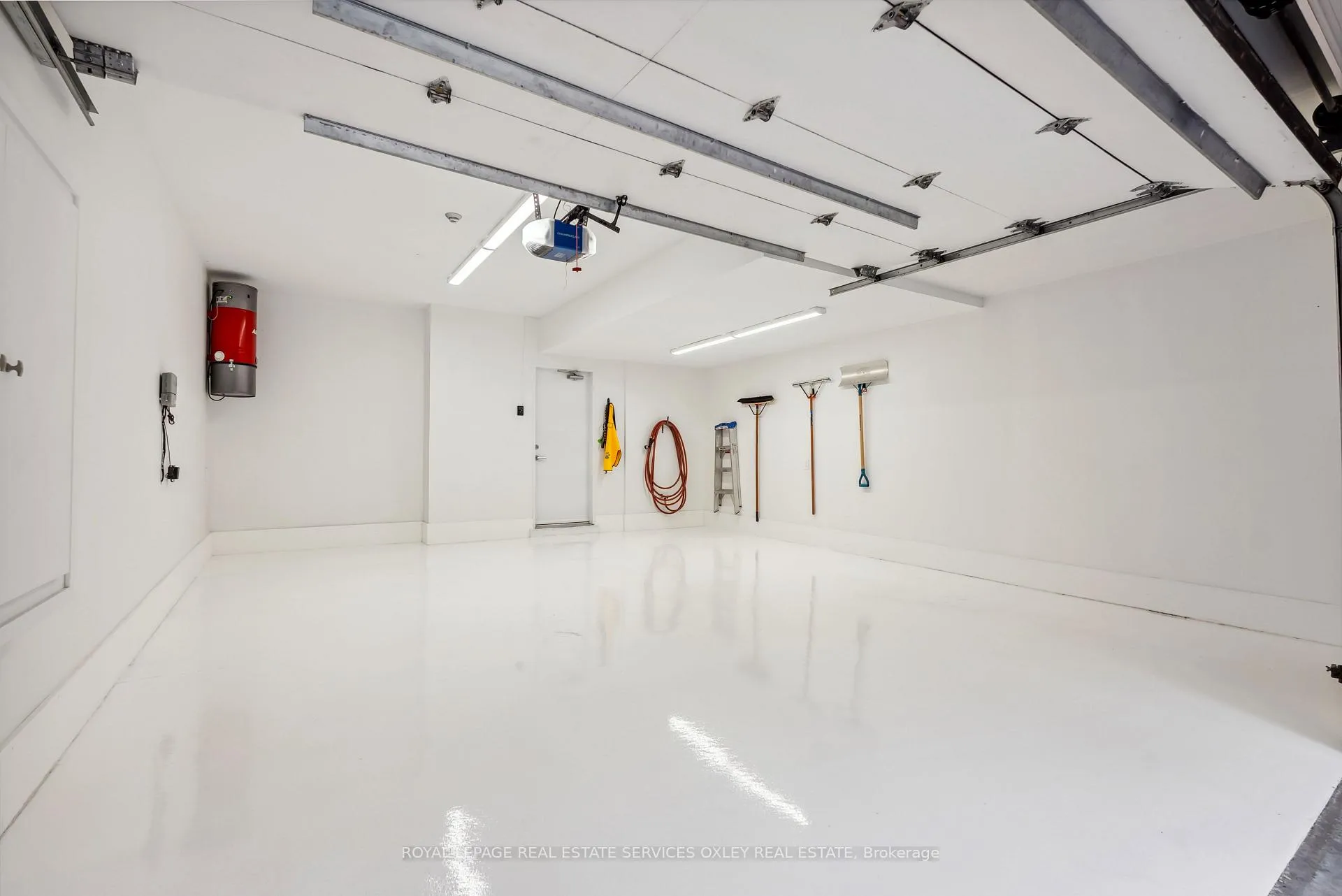 Photo 39 of 20A Woodlawn Avenue W, Toronto, Yonge-St. Clair — HOMEH
