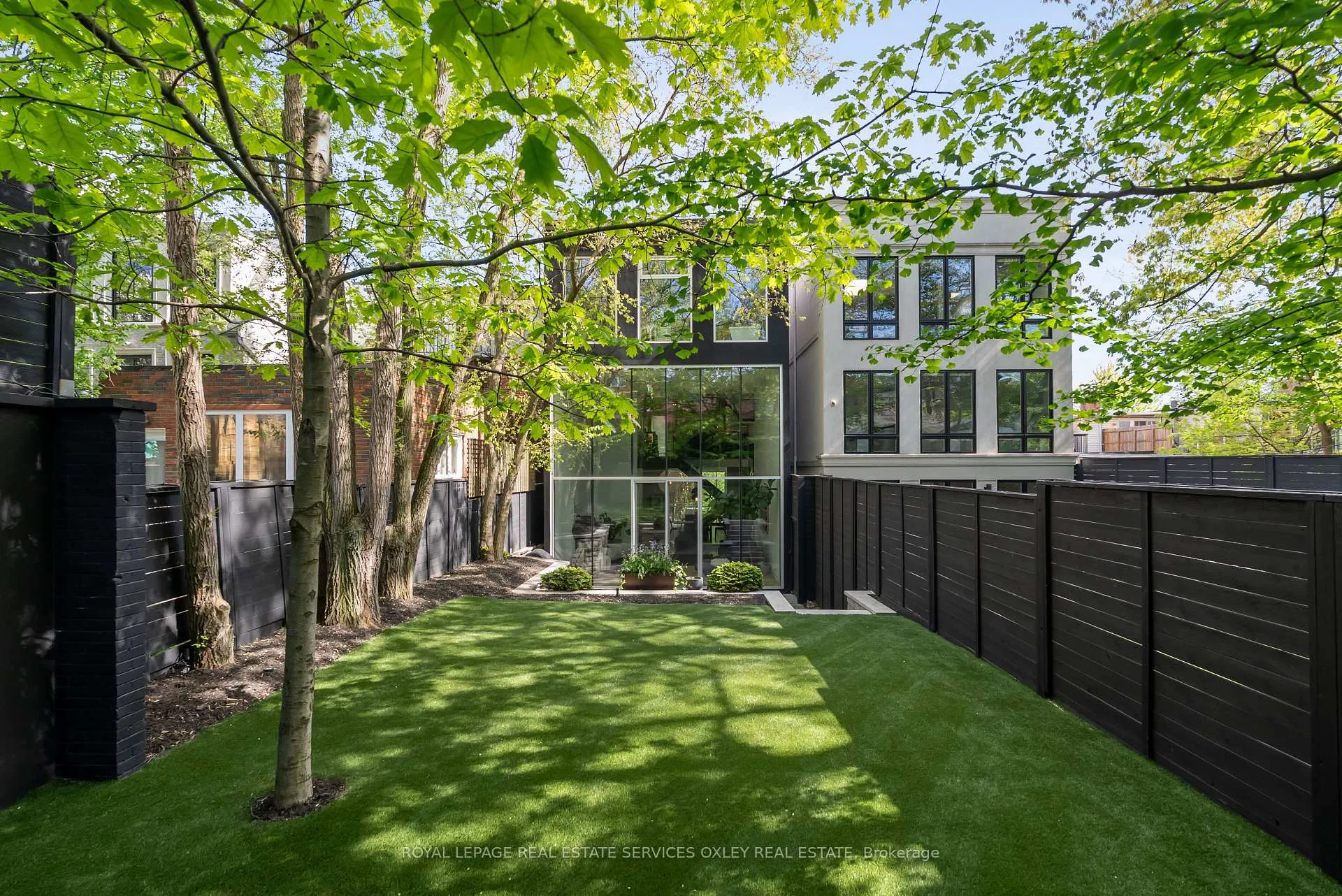 Photo 45 of 20A Woodlawn Avenue W, Toronto, Yonge-St. Clair — HOMEH