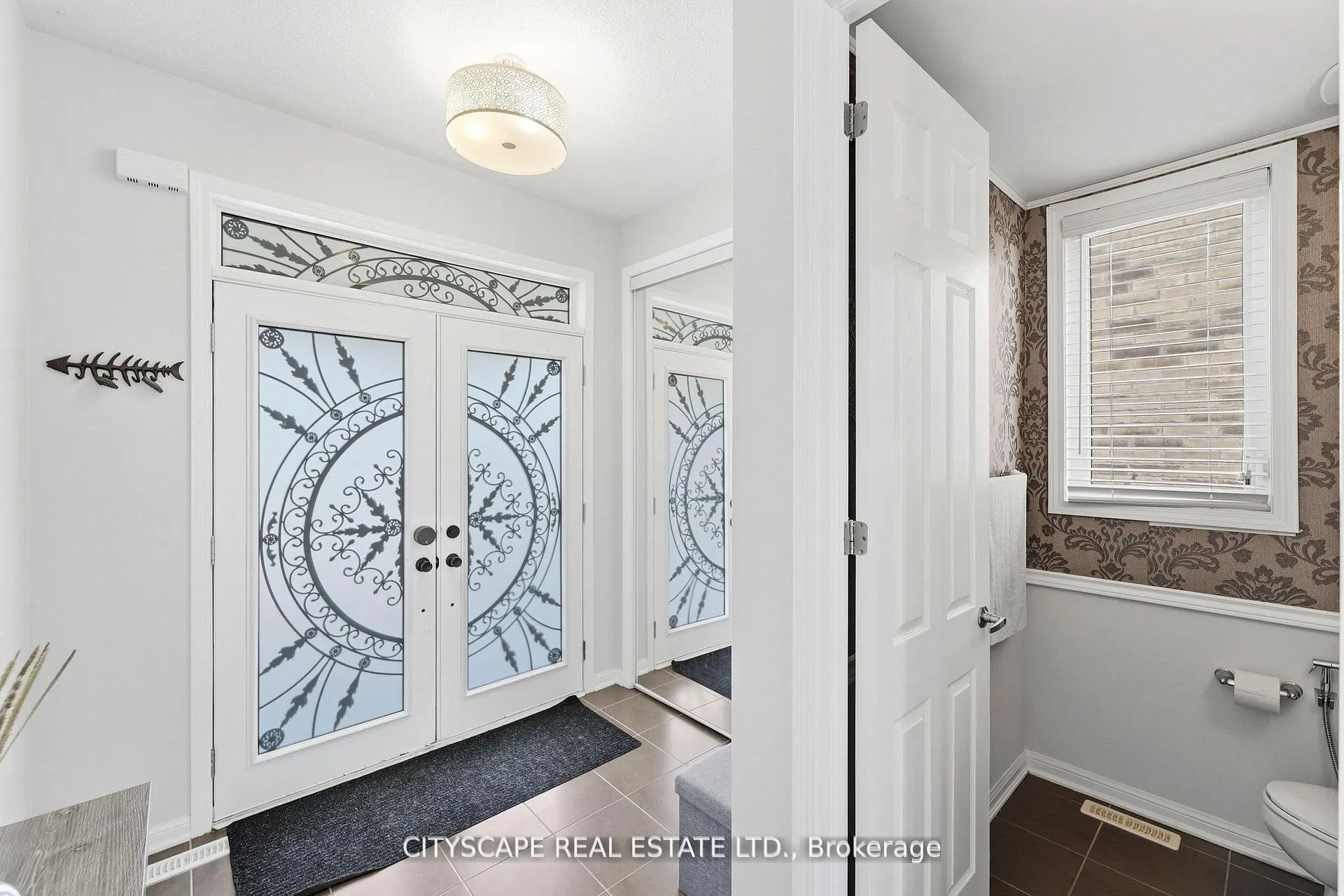 Photo 5 of 305 Gleave Terrace, Milton, Harrison — HOMEH