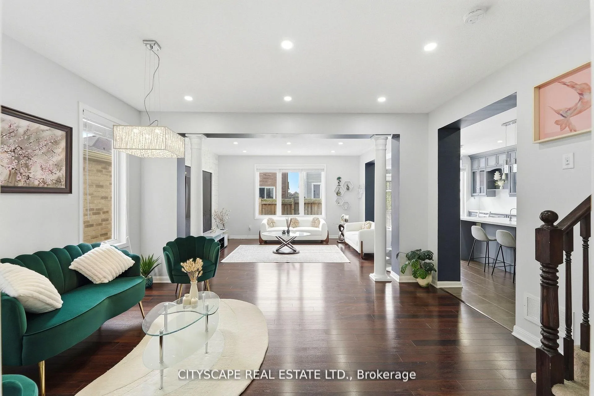 Photo 10 of 305 Gleave Terrace, Milton, Harrison — HOMEH