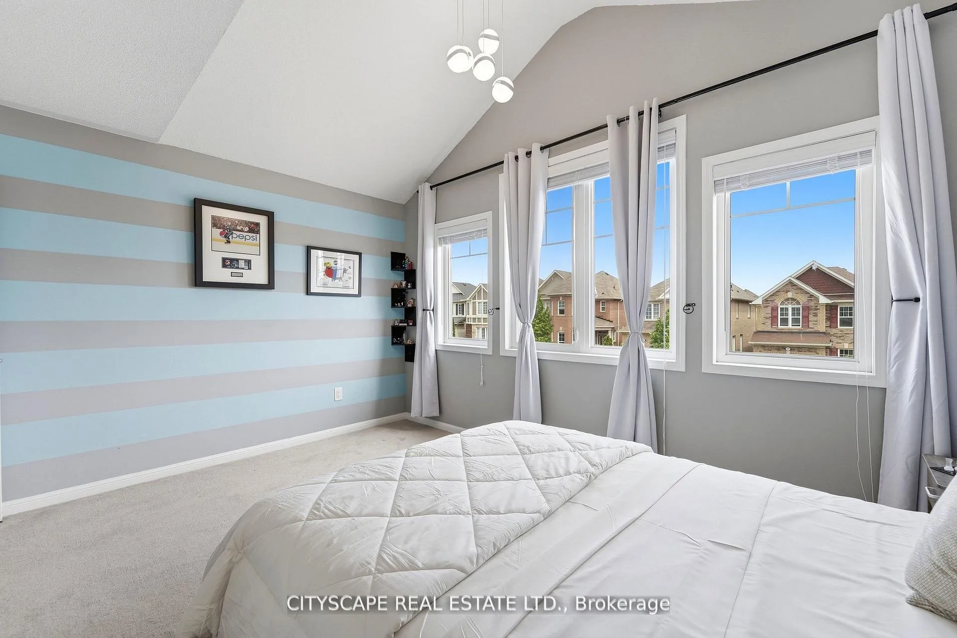 Photo 23 of 305 Gleave Terrace, Milton, Harrison — HOMEH