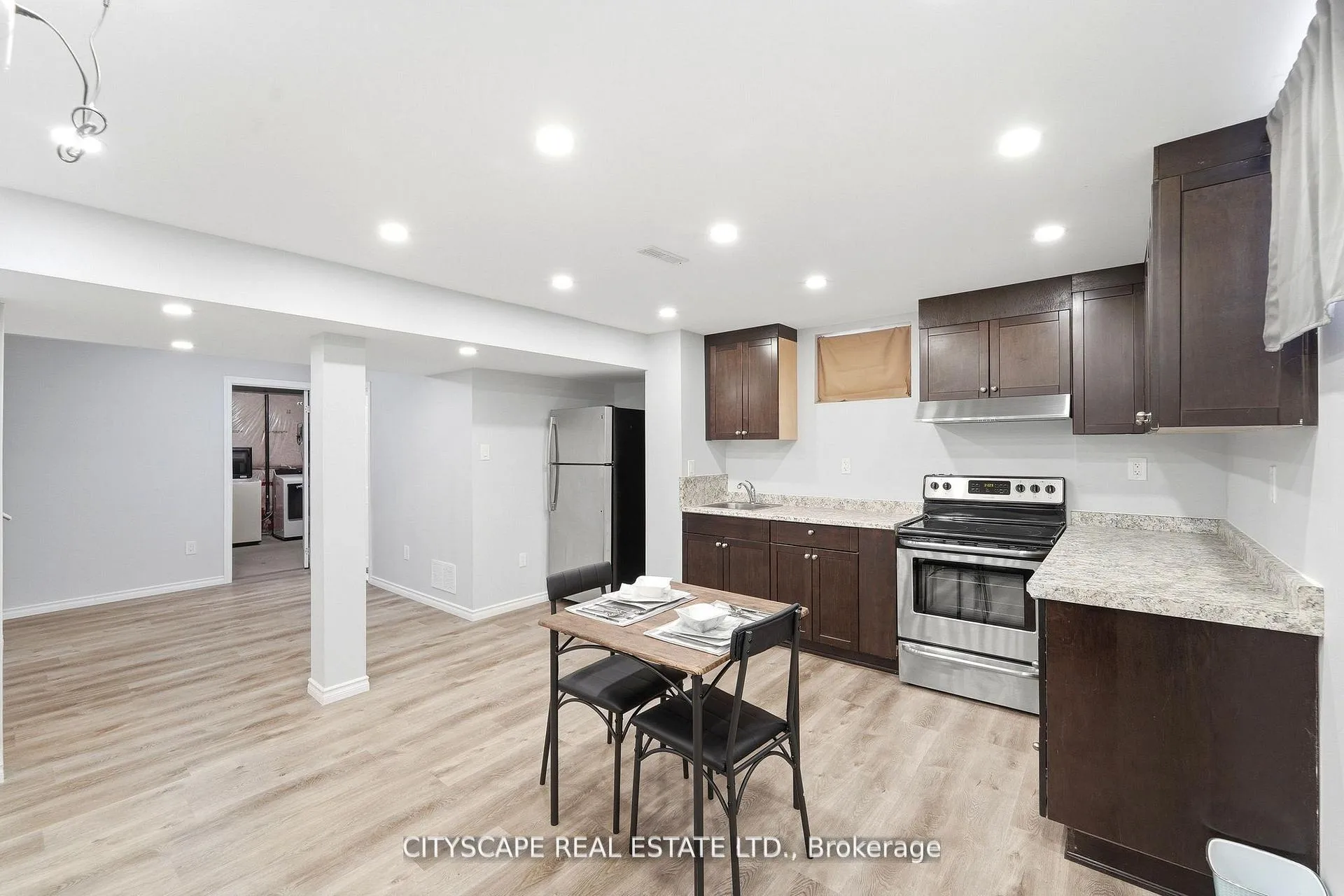 Photo 30 of 305 Gleave Terrace, Milton, Harrison — HOMEH