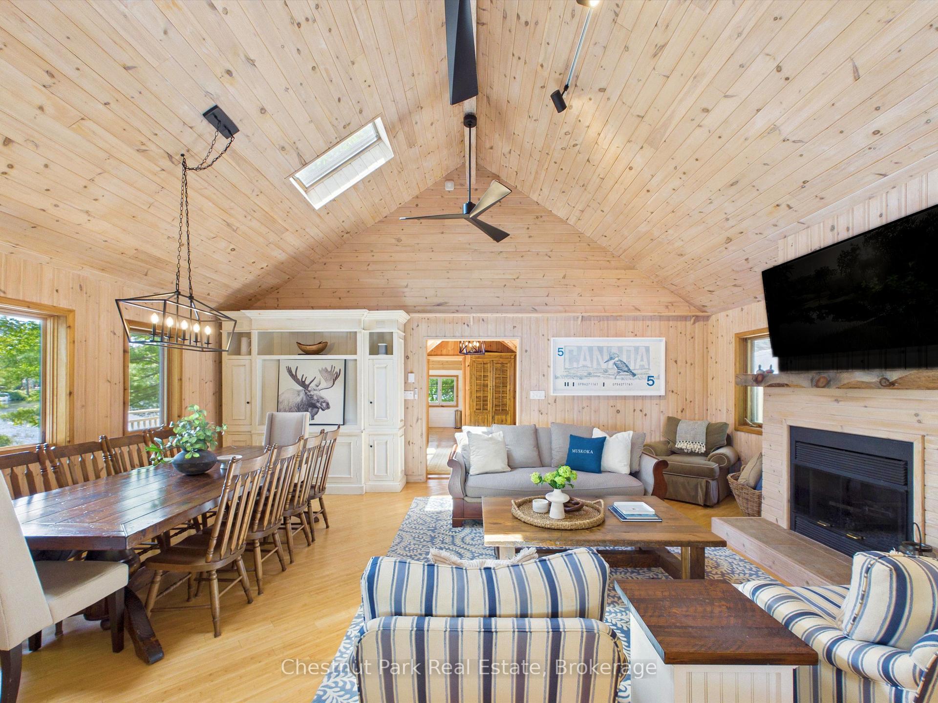 Photo 5 of 51 Taylor Island, Gravenhurst, Muskoka (S) — HOMEH
