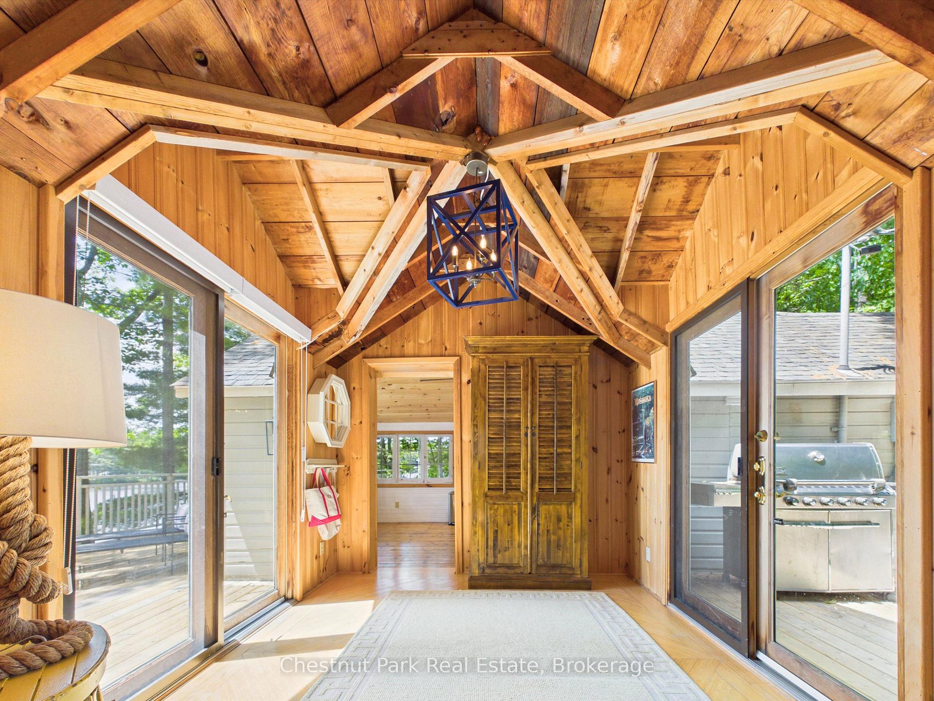 Photo 14 of 51 Taylor Island, Gravenhurst, Muskoka (S) — HOMEH