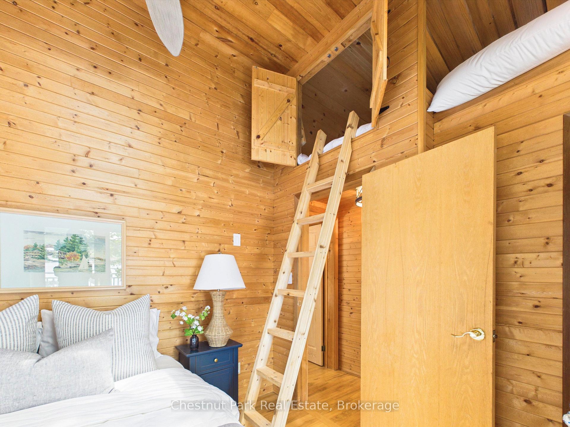 Photo 24 of 51 Taylor Island, Gravenhurst, Muskoka (S) — HOMEH