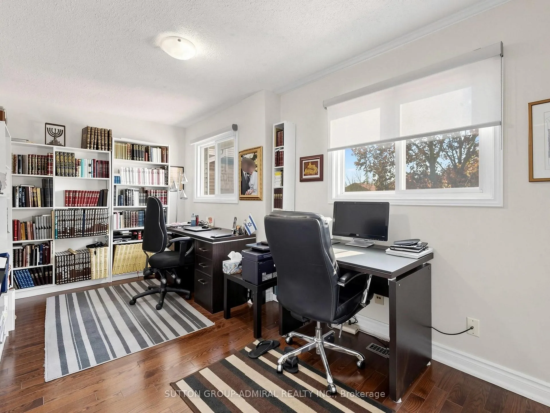 Photo 30 of 20 Esther Crescent, Vaughan, Crestwood-Springfarm-Yorkhill — HOMEH