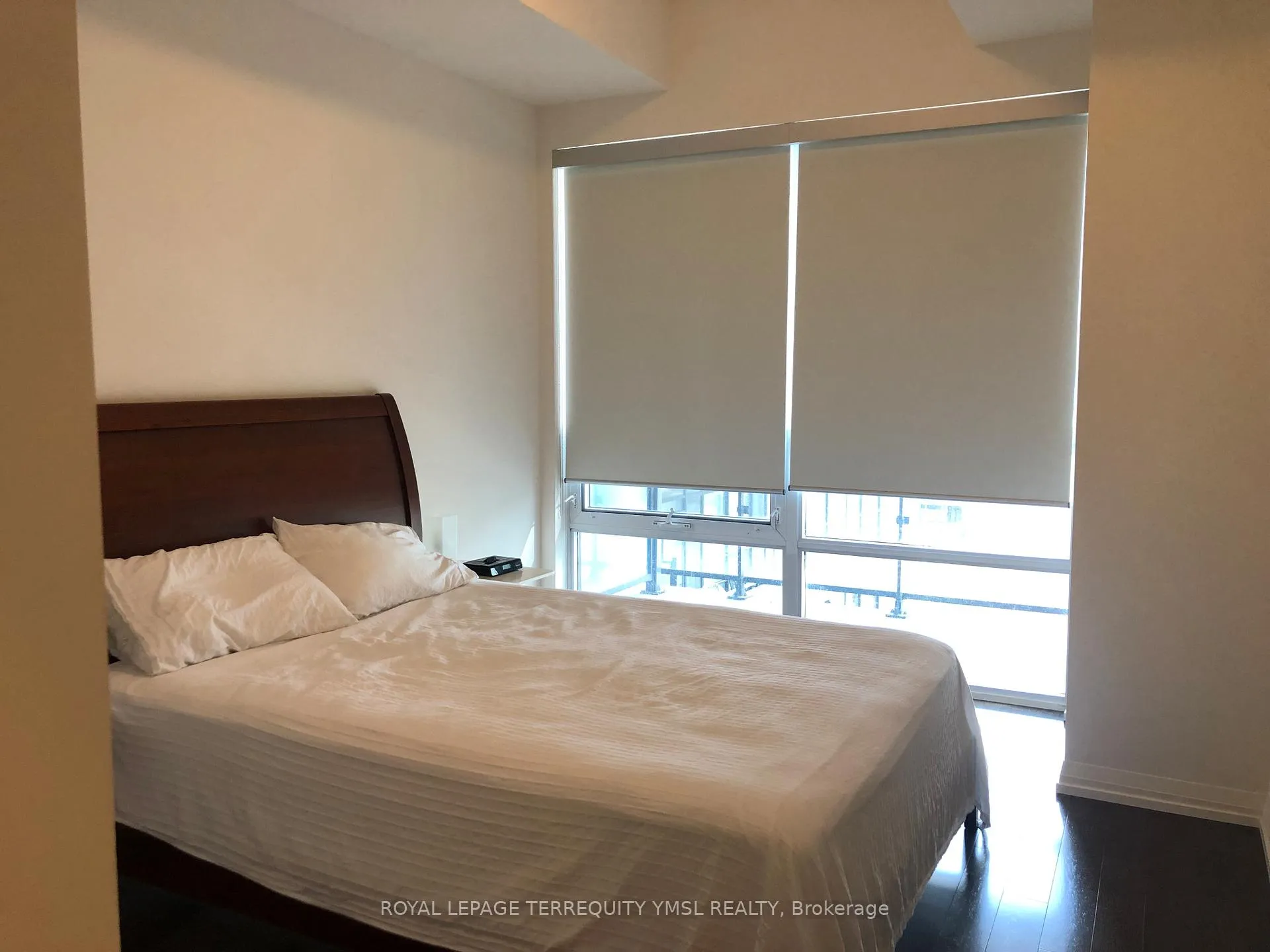 Photo 10 of Unit 911, 460 Adelaide Street E, Toronto, Moss Park — HOMEH