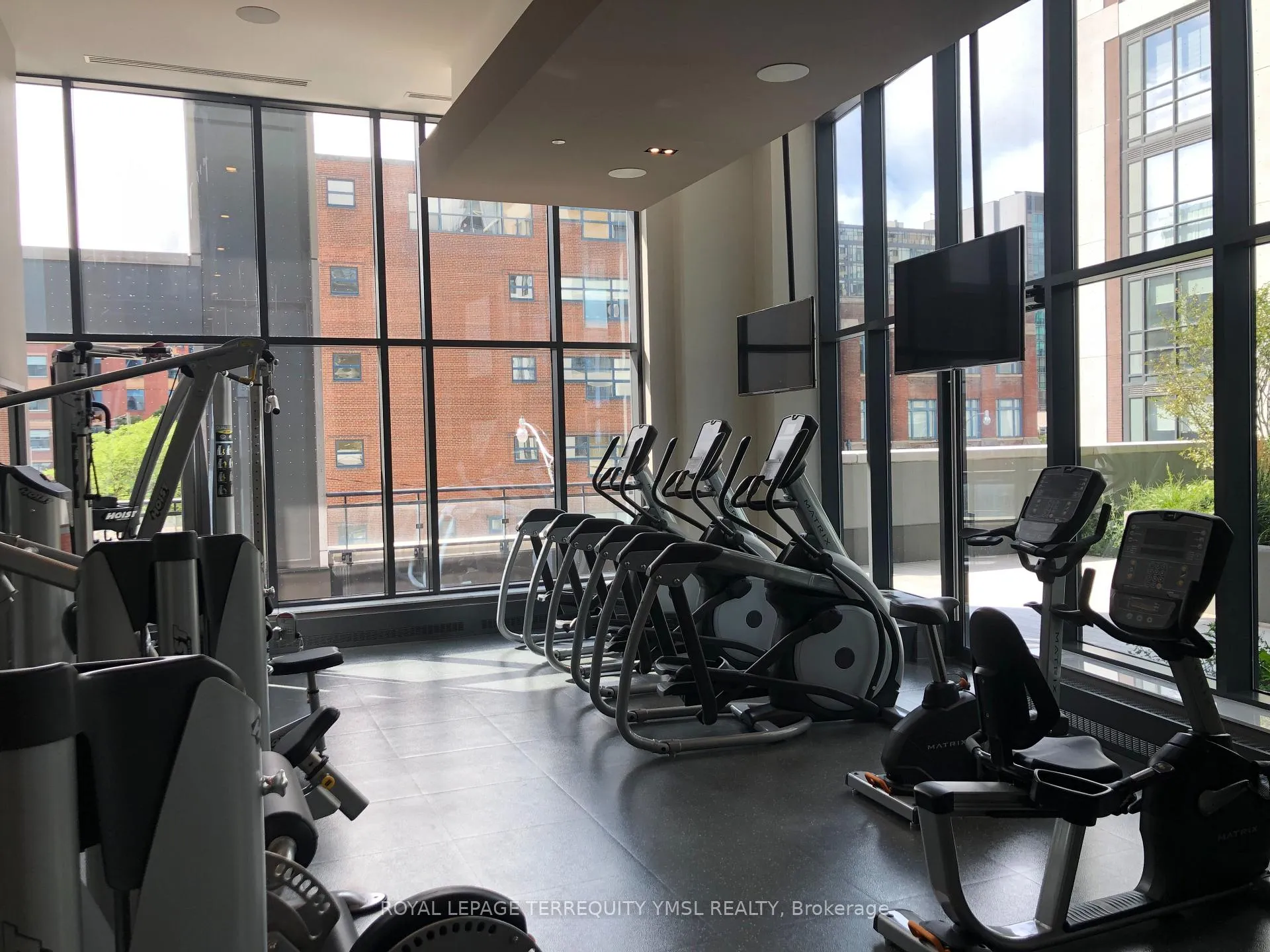 Photo 18 of Unit 911, 460 Adelaide Street E, Toronto, Moss Park — HOMEH