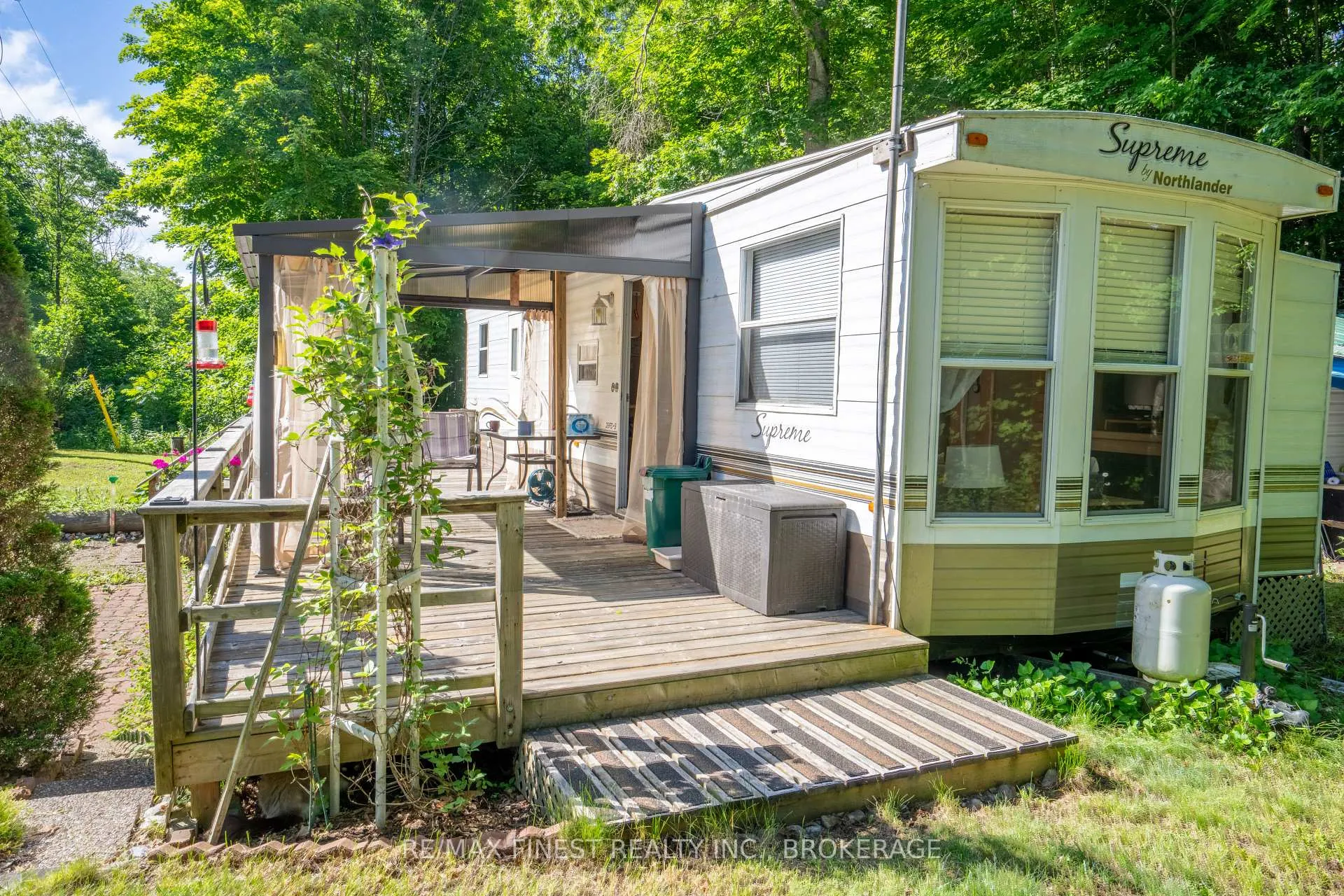 Photo 9 of 1059 Northview Lane, Frontenac, Frontenac Centre — HOMEH