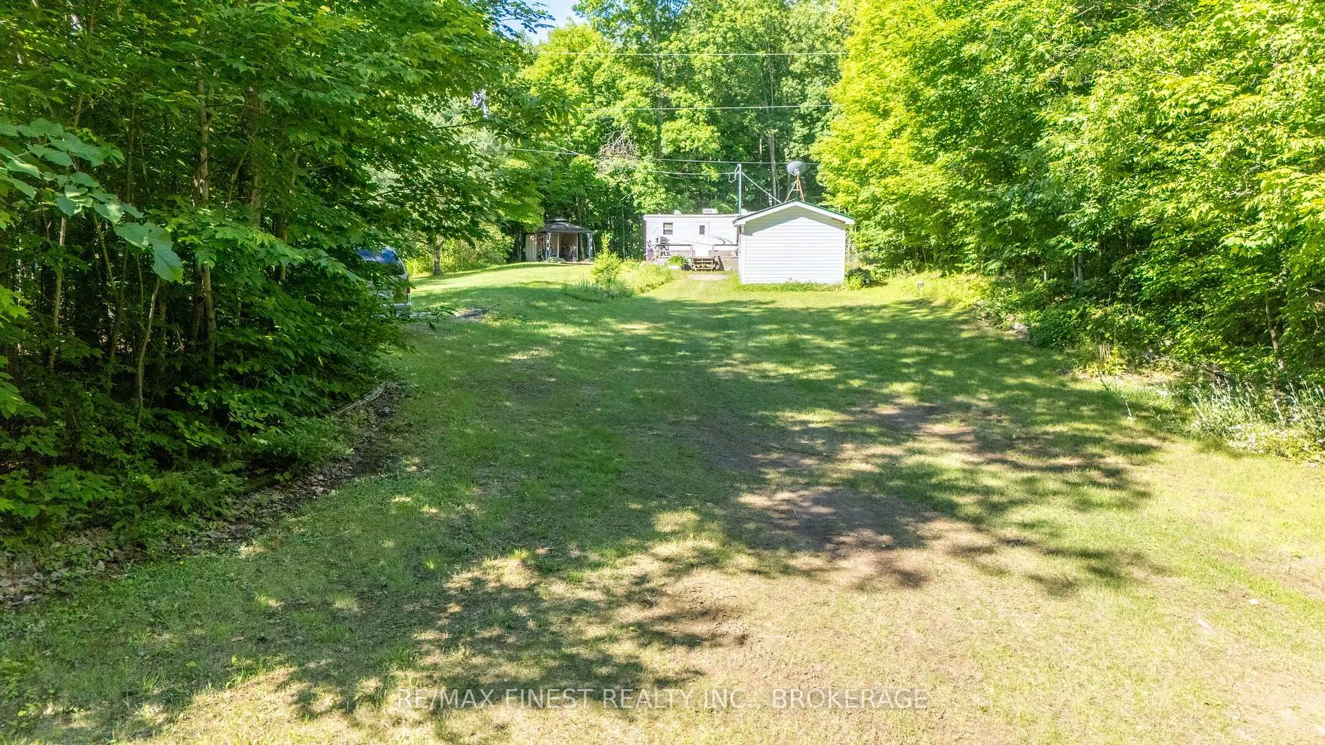 Photo 28 of 1059 Northview Lane, Frontenac, Frontenac Centre — HOMEH