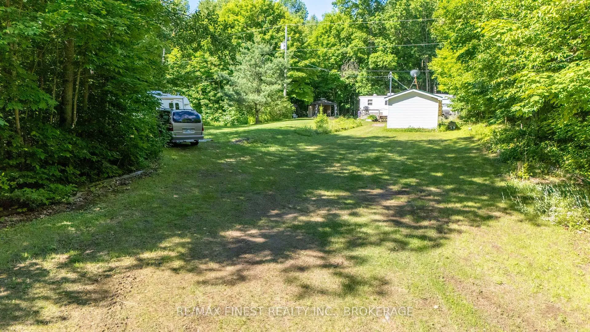 Photo 29 of 1059 Northview Lane, Frontenac, Frontenac Centre — HOMEH