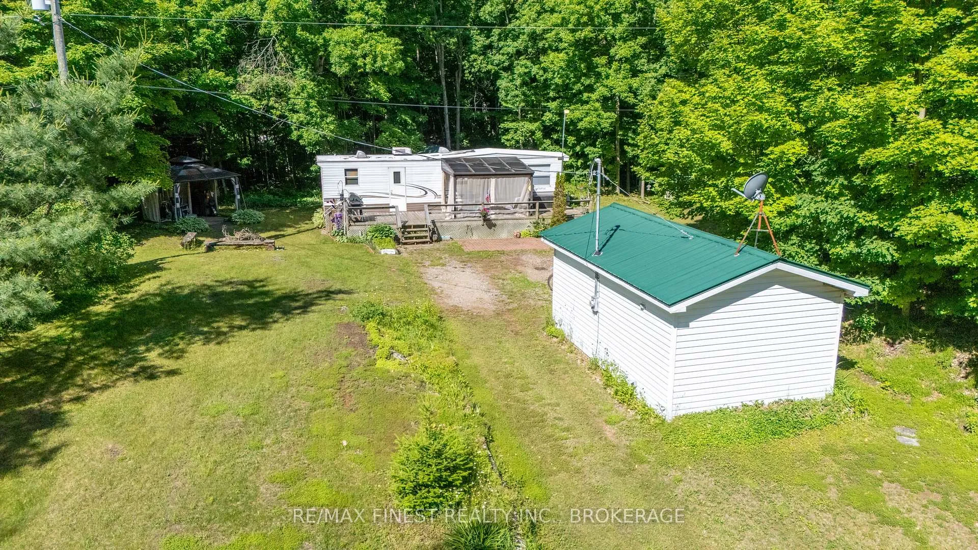 Photo 31 of 1059 Northview Lane, Frontenac, Frontenac Centre — HOMEH