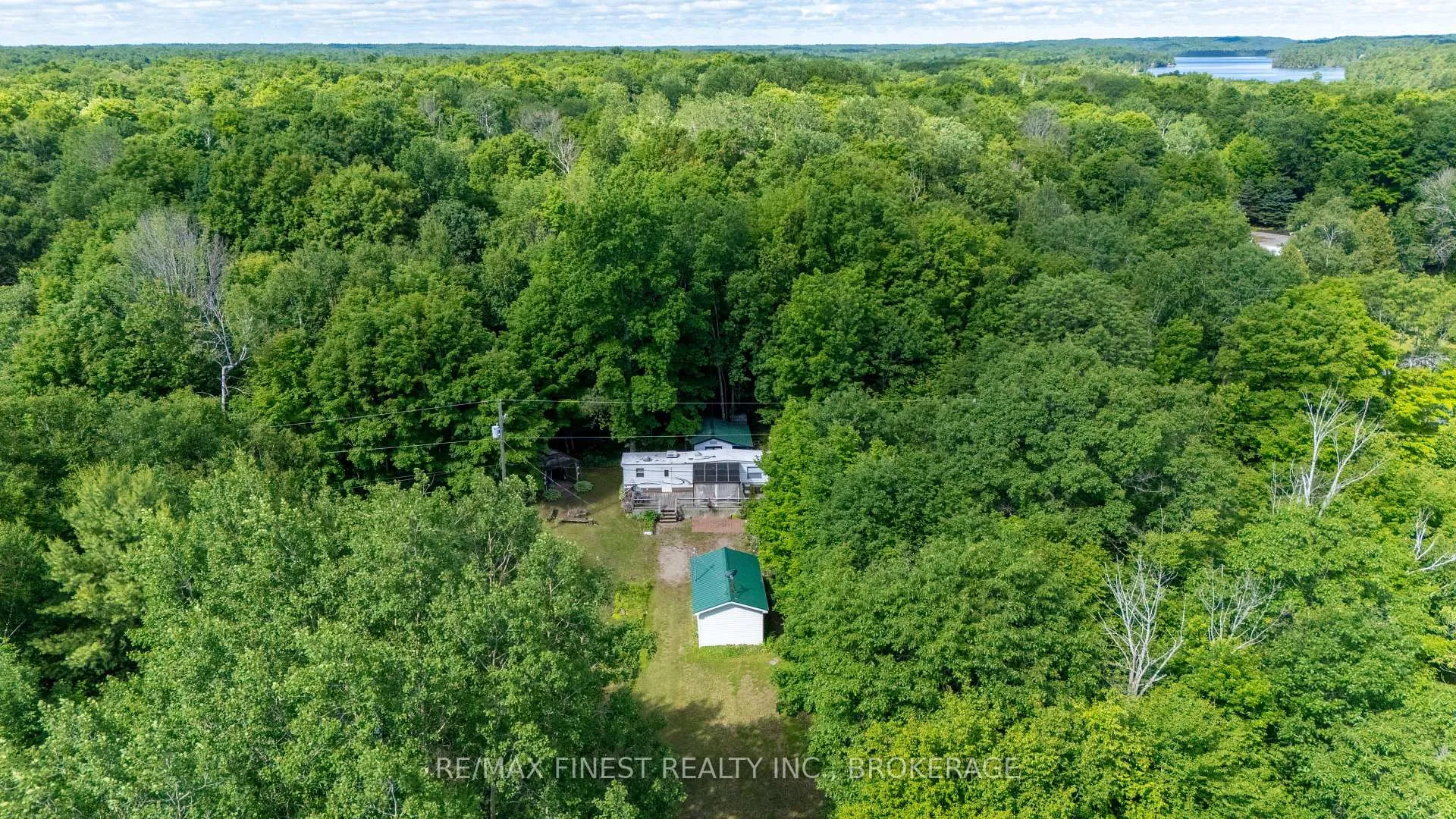 Photo 37 of 1059 Northview Lane, Frontenac, Frontenac Centre — HOMEH