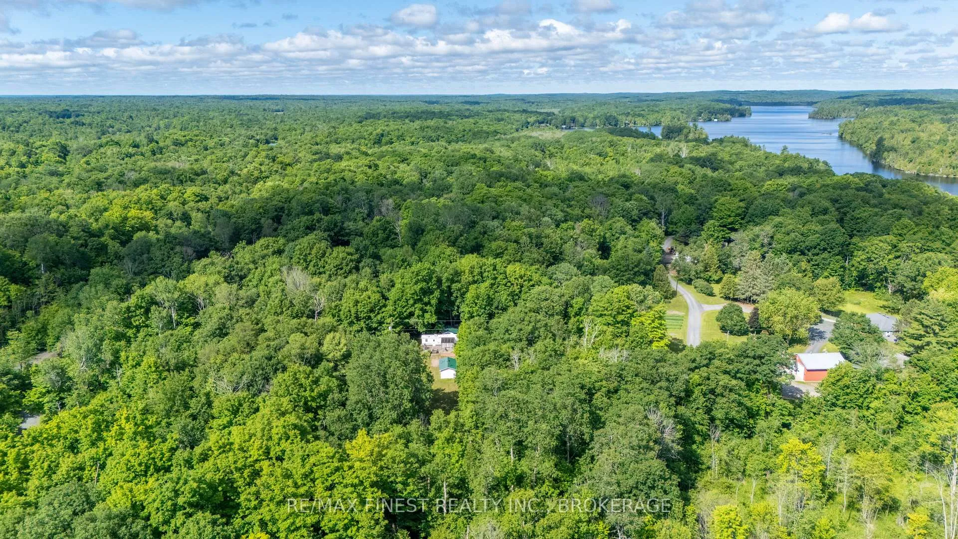 Photo 39 of 1059 Northview Lane, Frontenac, Frontenac Centre — HOMEH