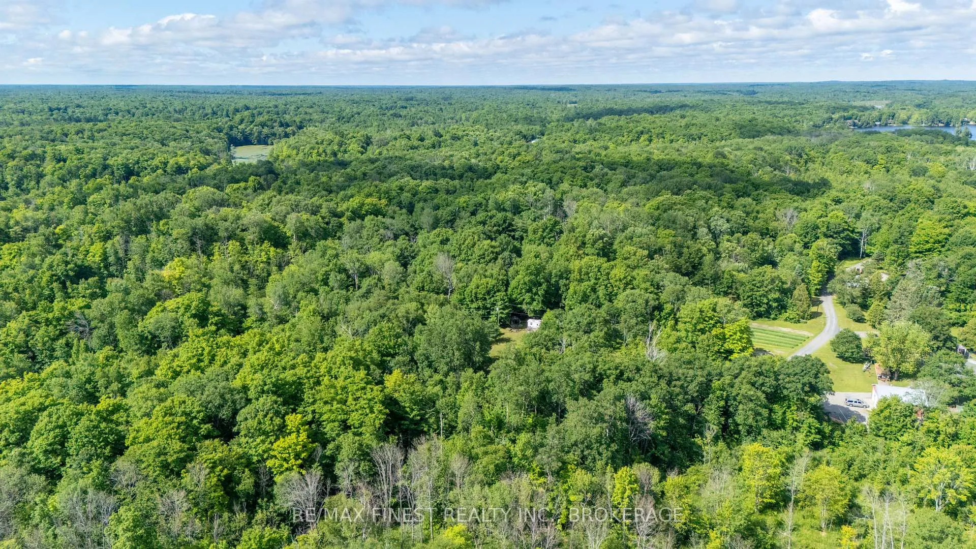 Photo 41 of 1059 Northview Lane, Frontenac, Frontenac Centre — HOMEH