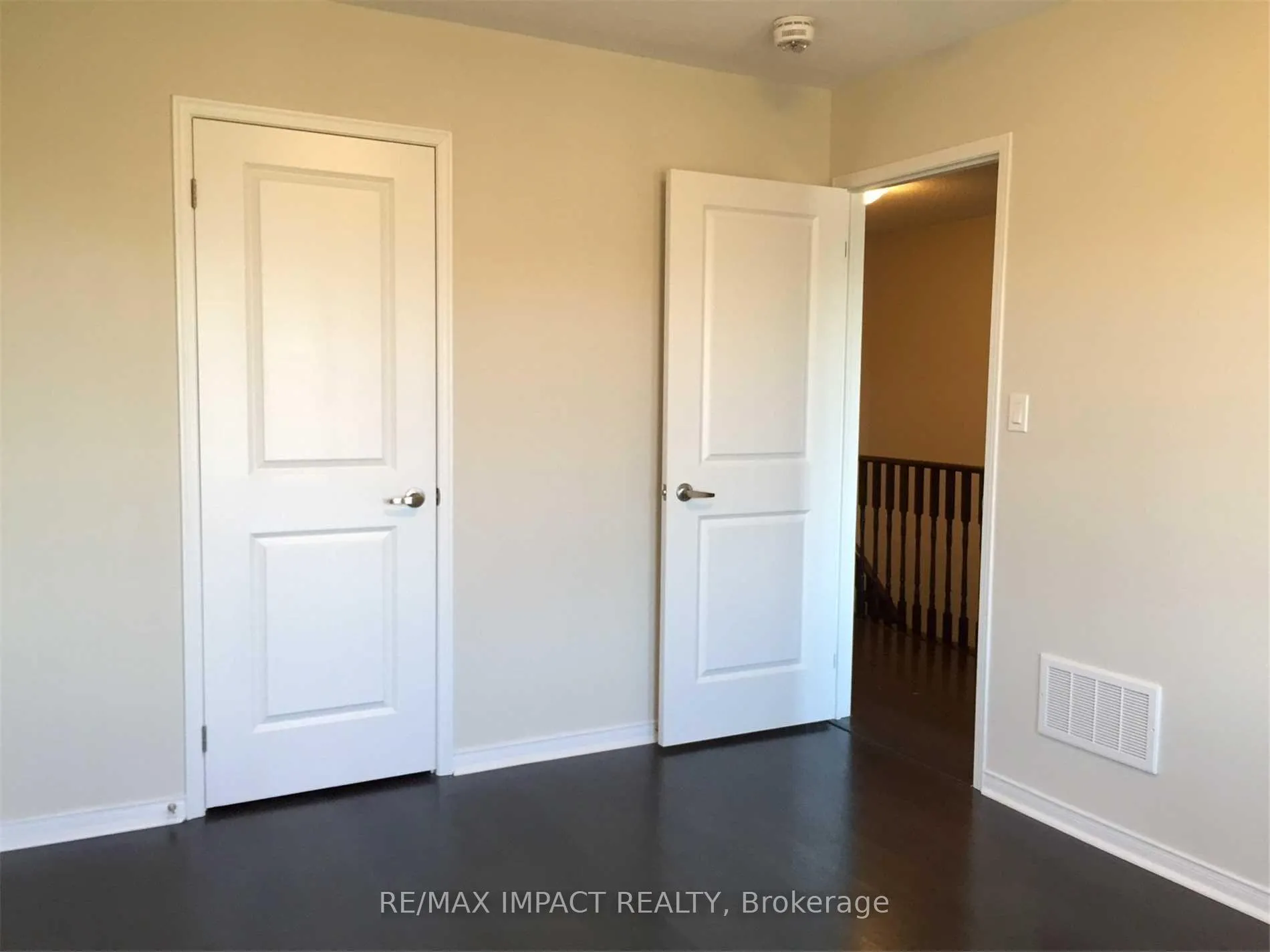 Photo 16 of 20 Rimrock Crescent, Whitby, Williamsburg — HOMEH