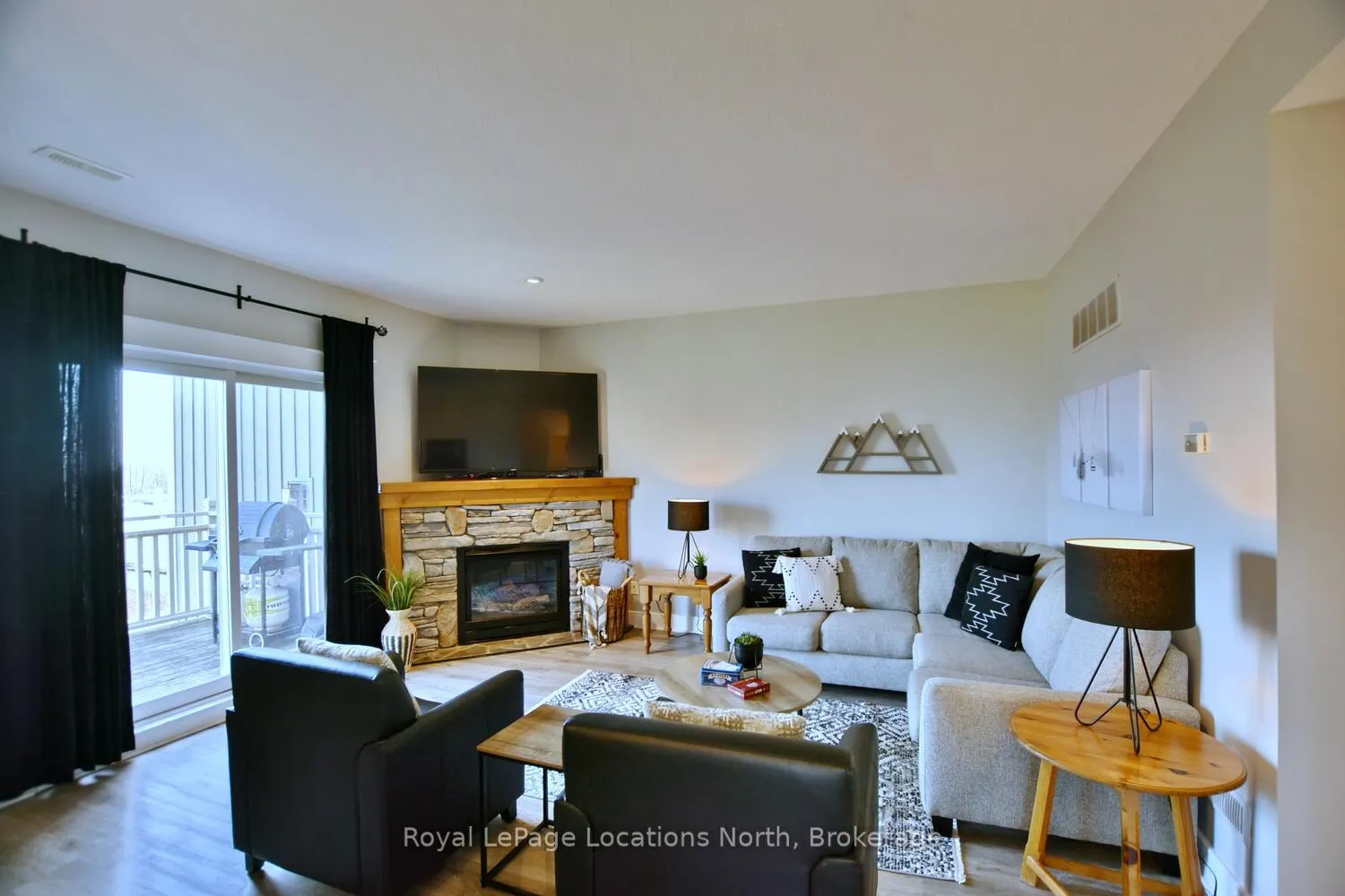 Photo 20 of Unit 223, 170 Snowbridge Way, Blue Mountains — HOMEH